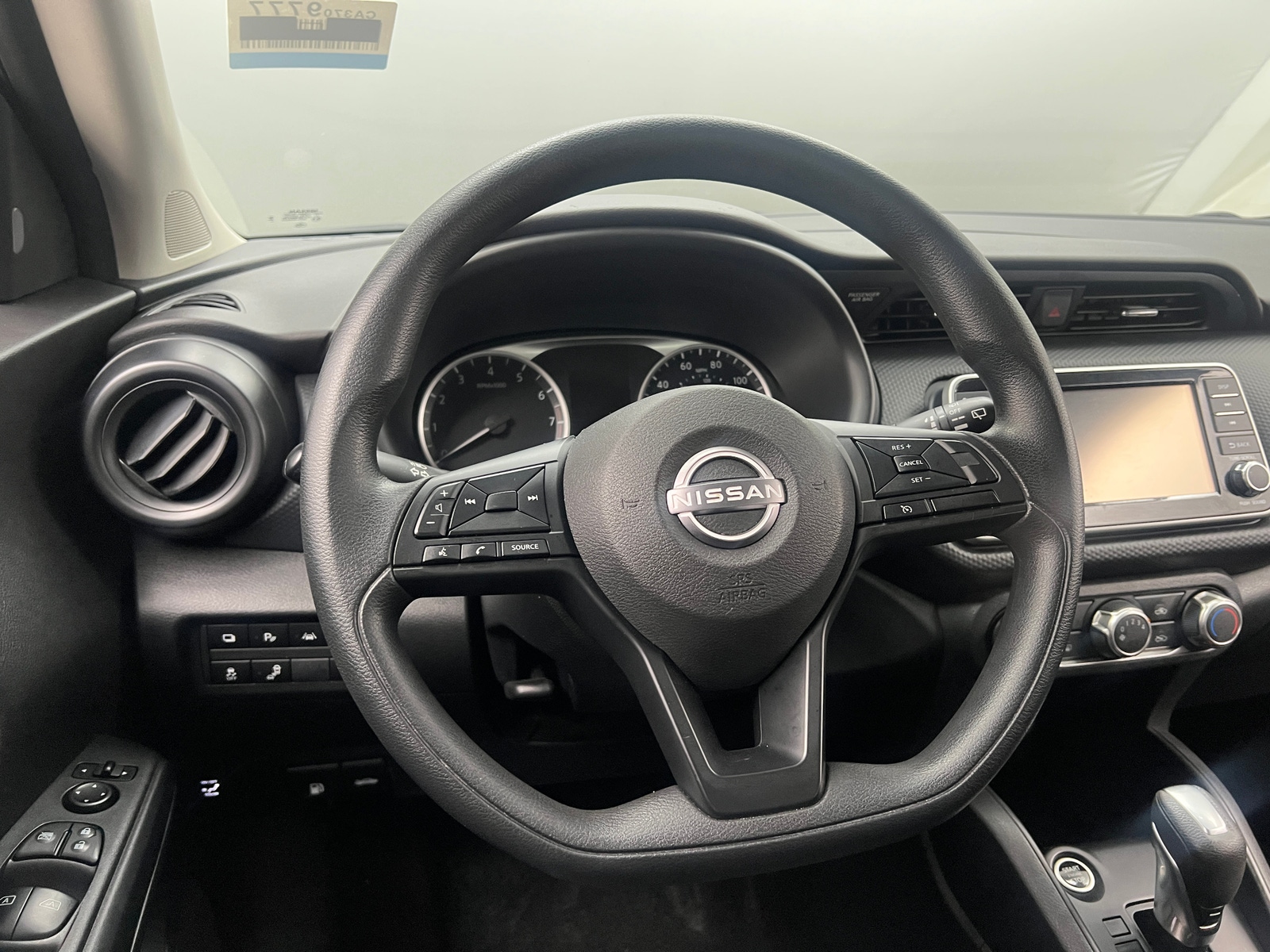 Thumbnail: 2023 Nissan Kicks - 5