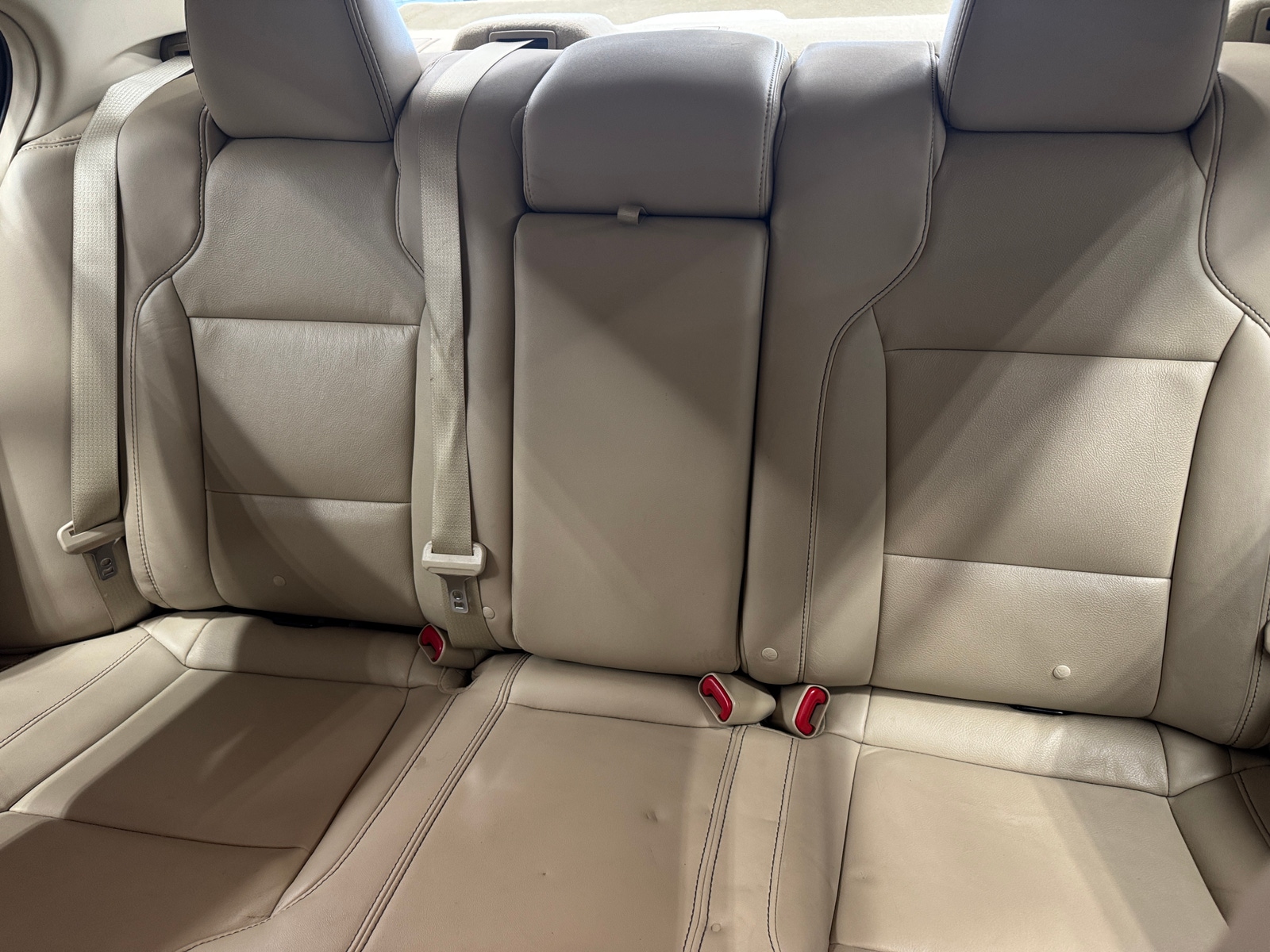 Thumbnail: 2015 Ford Taurus - 6