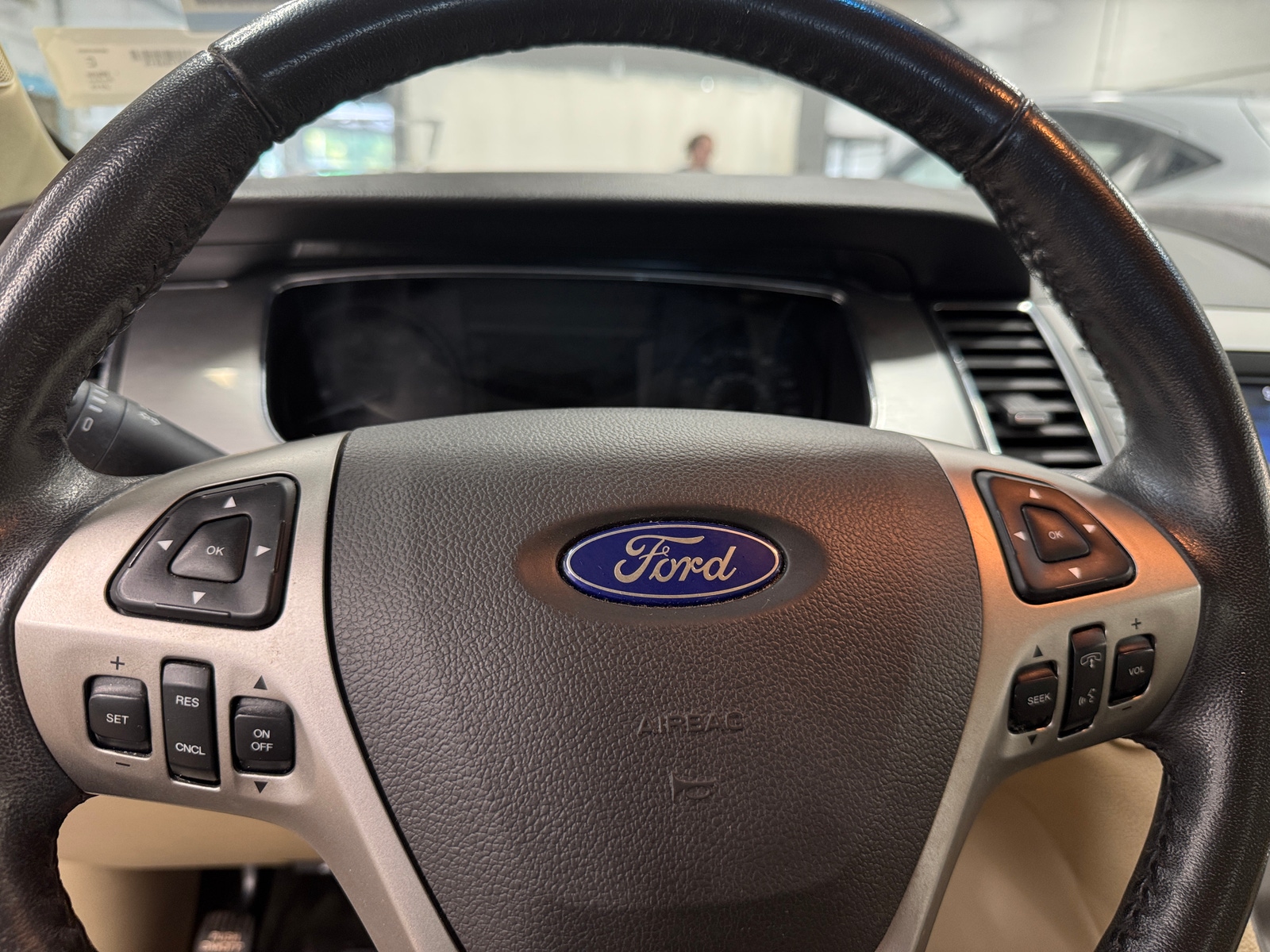 Thumbnail: 2015 Ford Taurus - 5