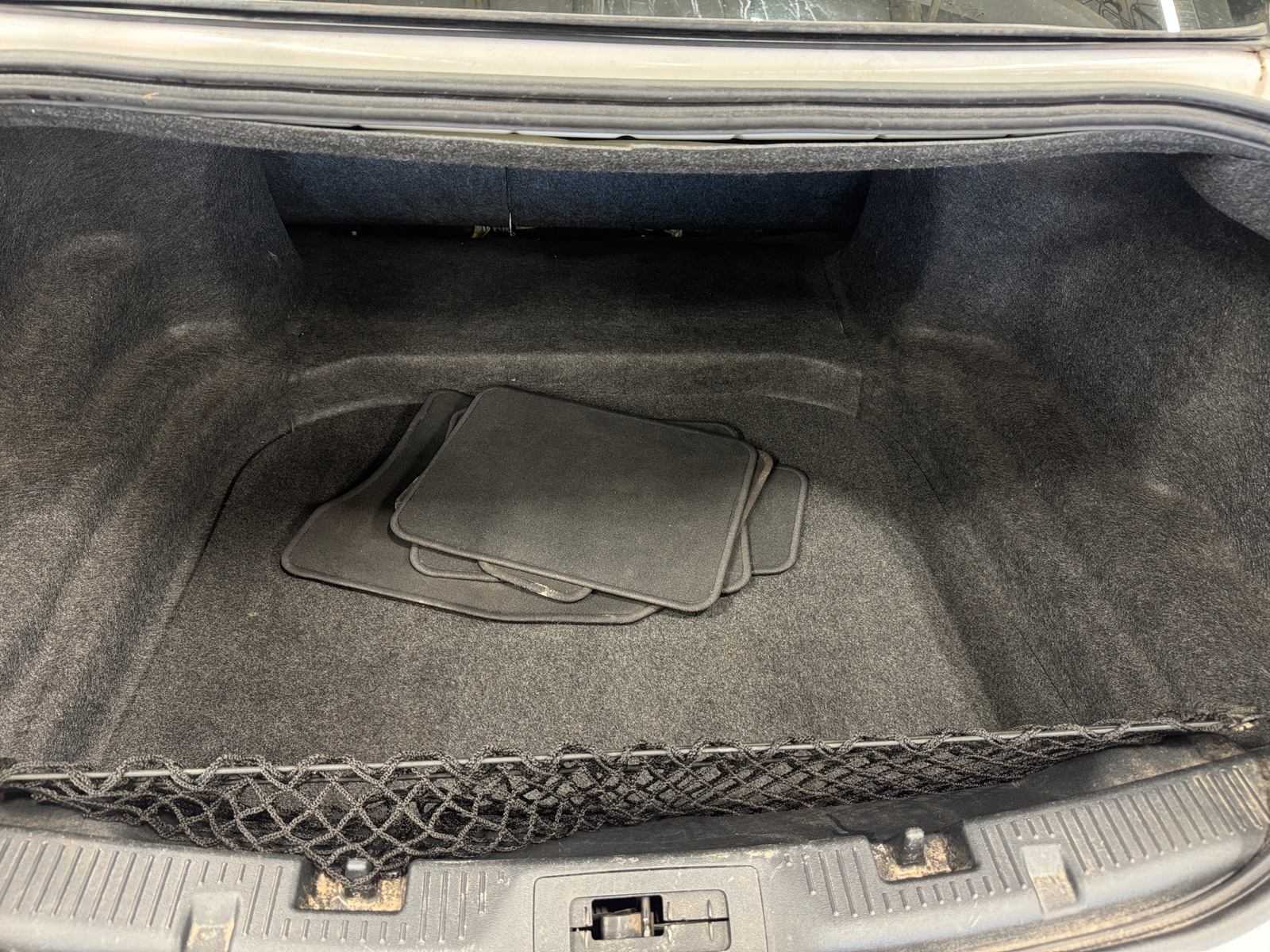 Thumbnail: 2015 Ford Taurus - 7