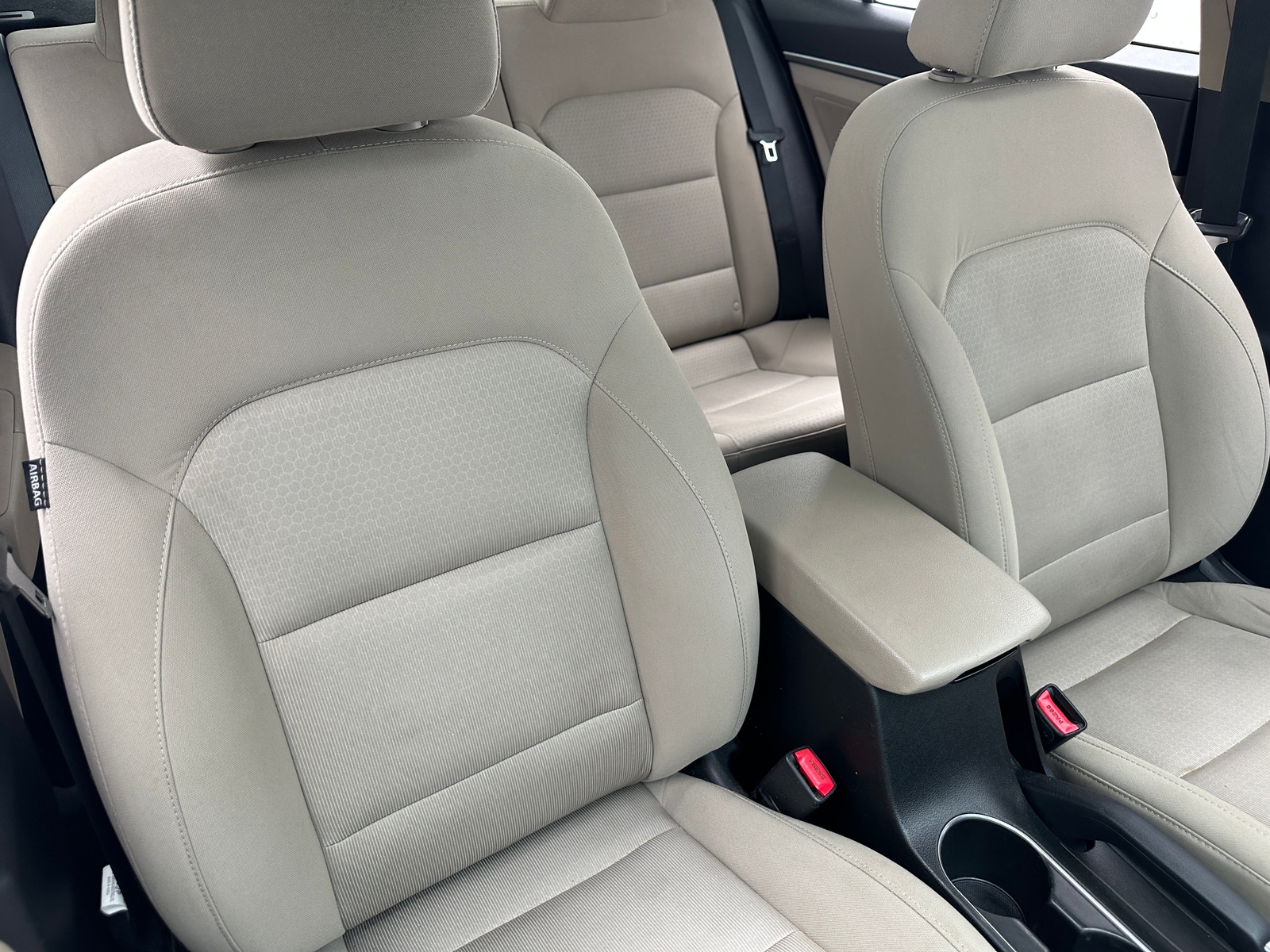 Thumbnail: 2018 Hyundai Elantra - 2
