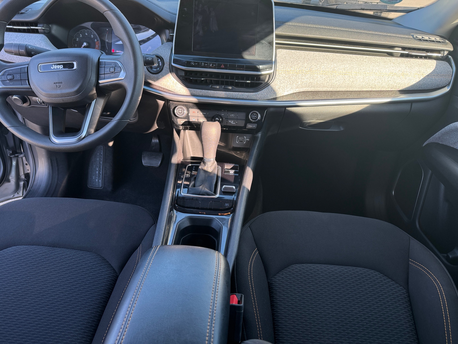 Thumbnail: 2022 Jeep Compass - 3