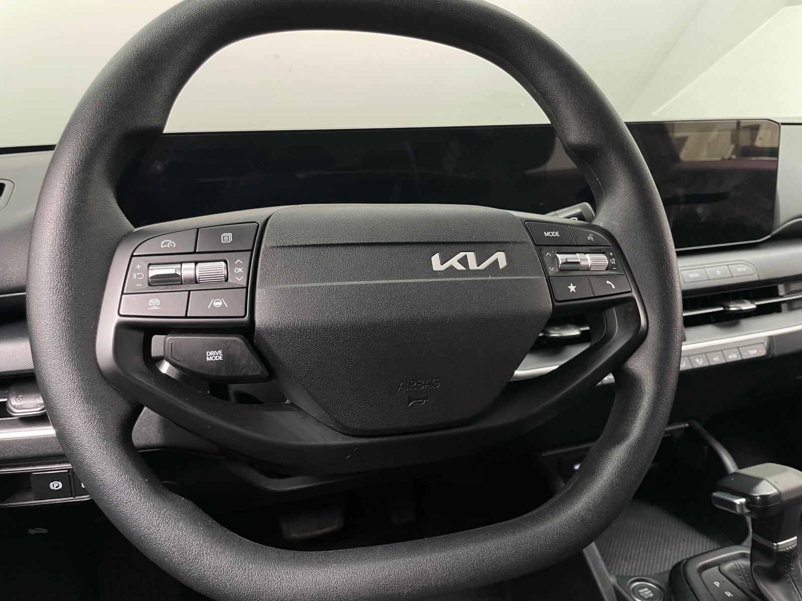 Thumbnail: 2025 Kia K4 - 5