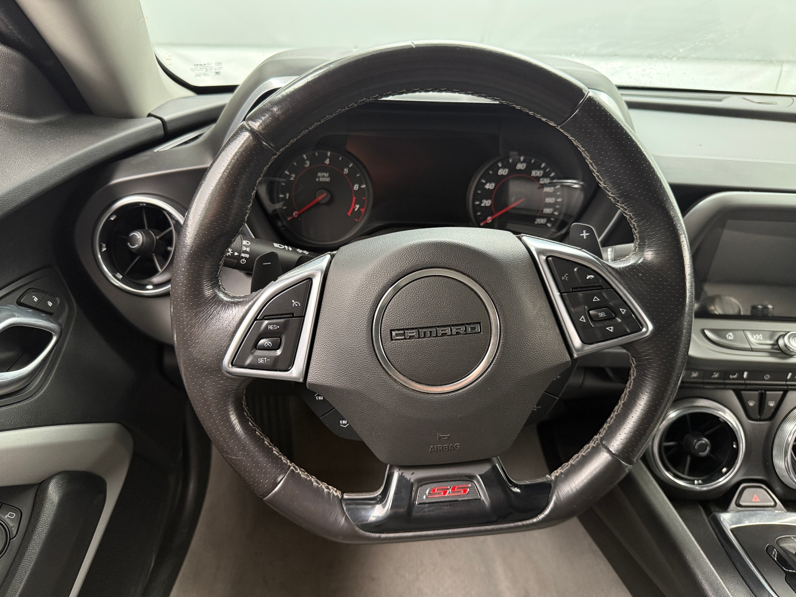 Thumbnail: 2018 Chevrolet Camaro - 4