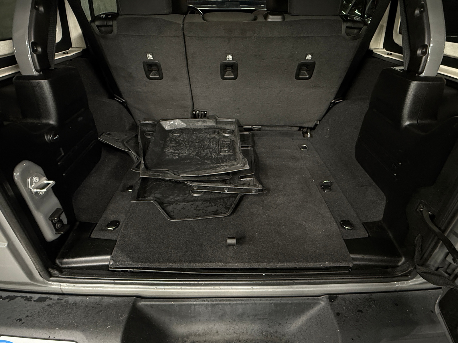 Thumbnail: 2021 Jeep Wrangler - 7