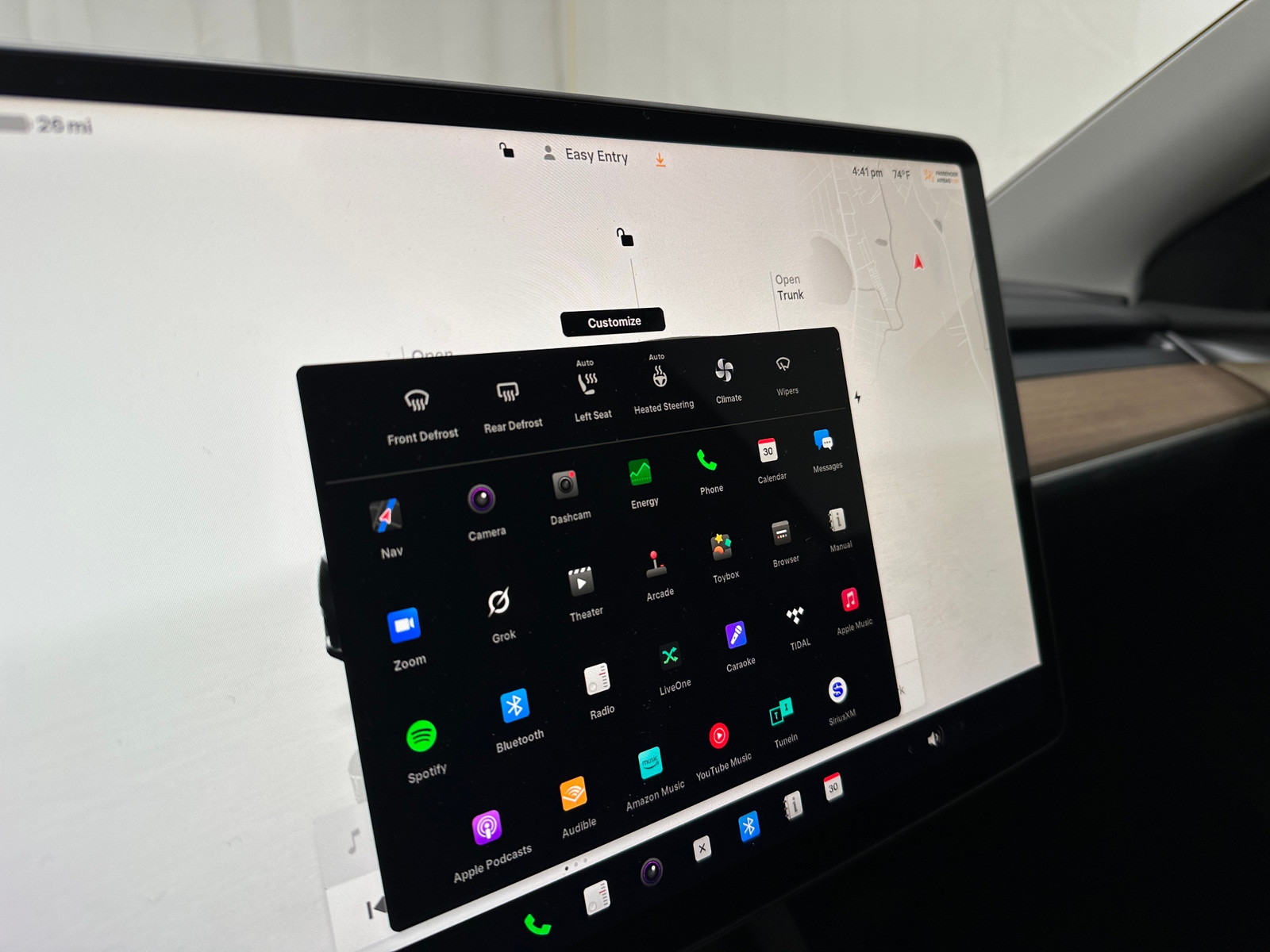 Thumbnail: 2023 Tesla Model Y - 3