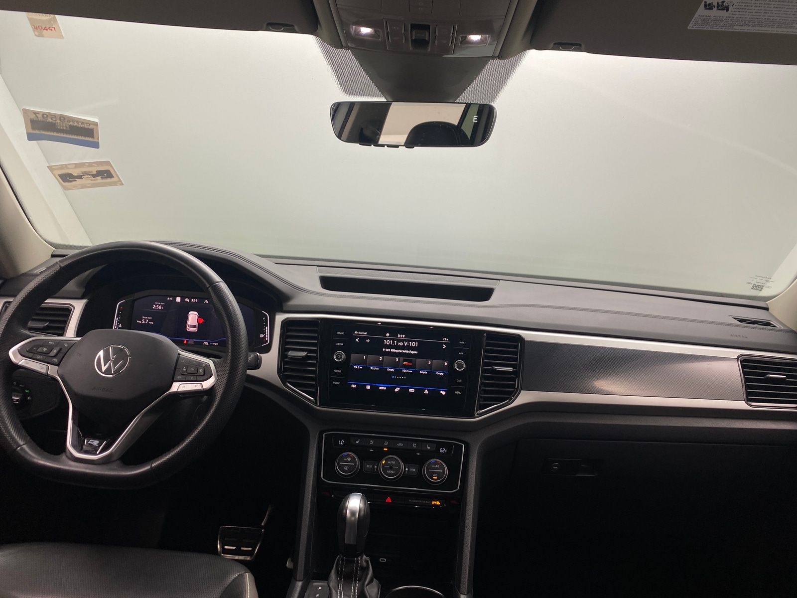 Thumbnail: 2023 Volkswagen Atlas - 2