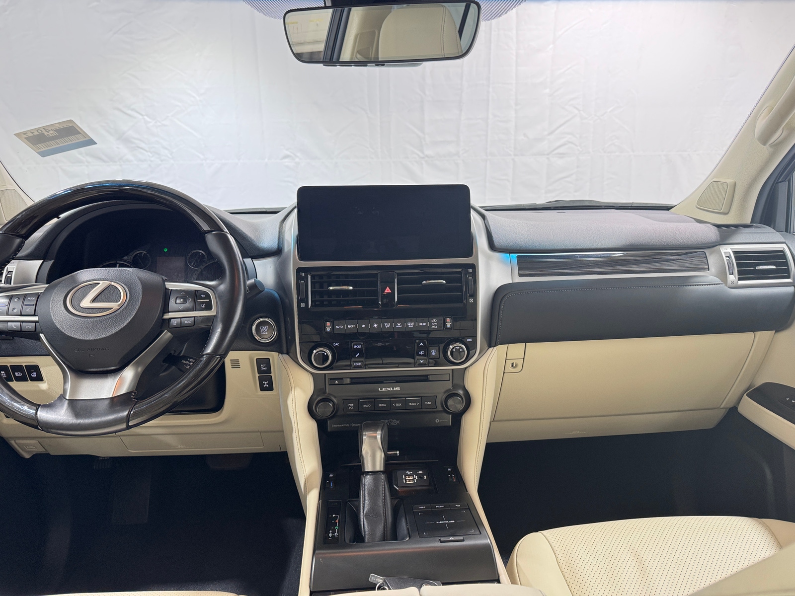 Thumbnail: 2023 Lexus GX - 2