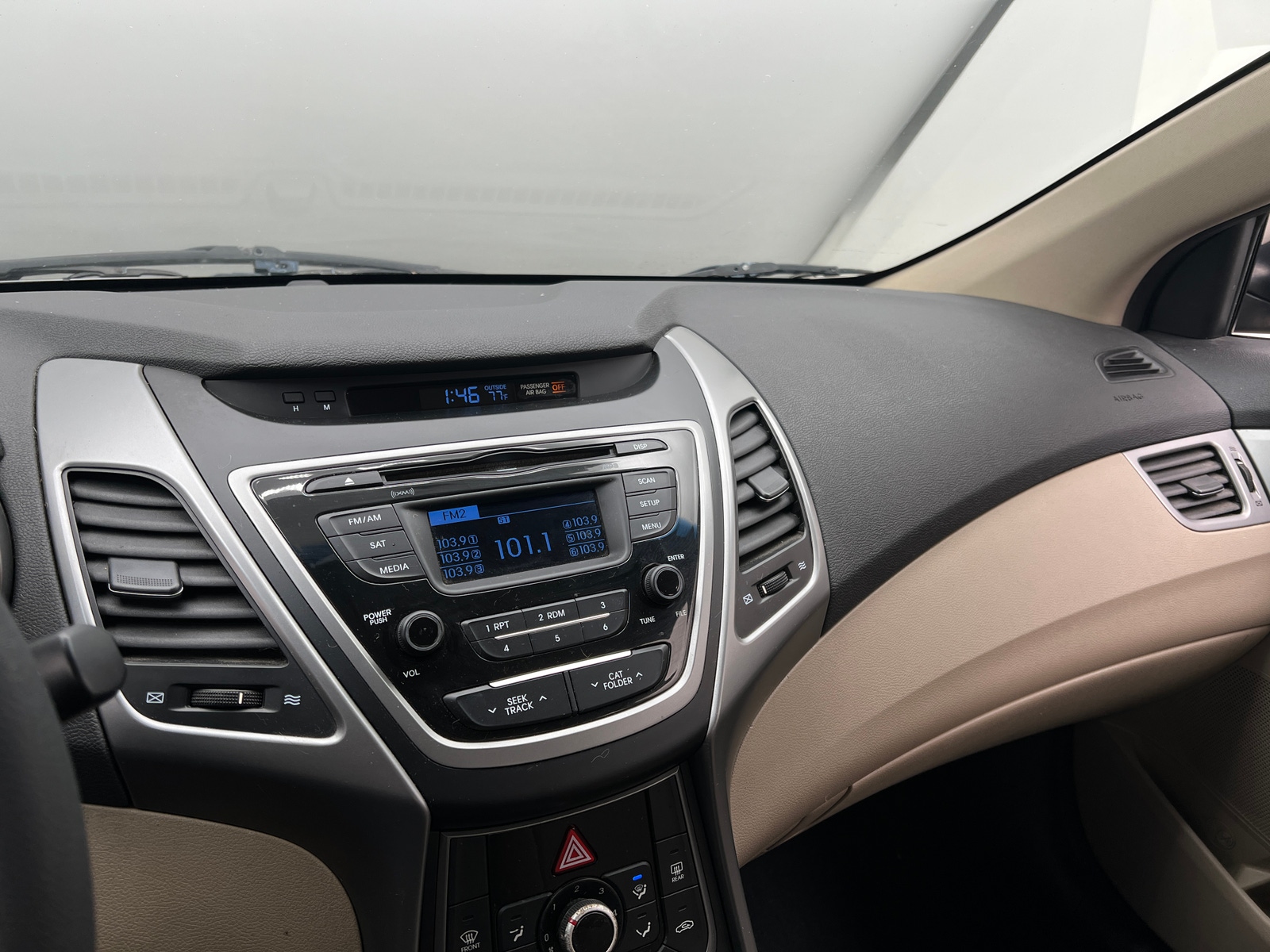 Thumbnail: 2016 Hyundai Elantra - 4