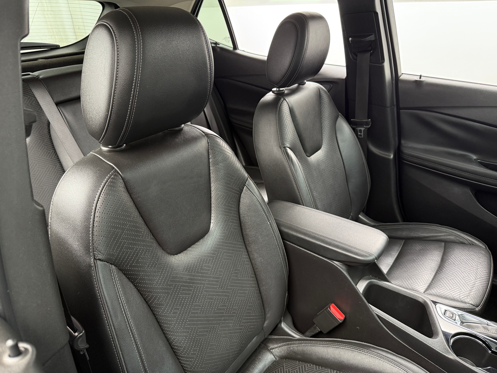 Thumbnail: 2021 Buick Encore GX - 2