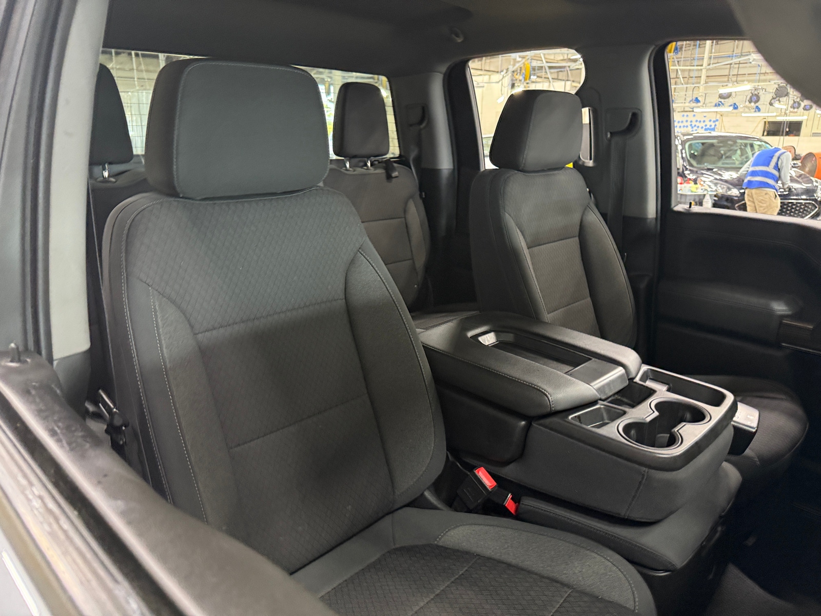 Thumbnail: 2020 Chevrolet Silverado 1500 - 2