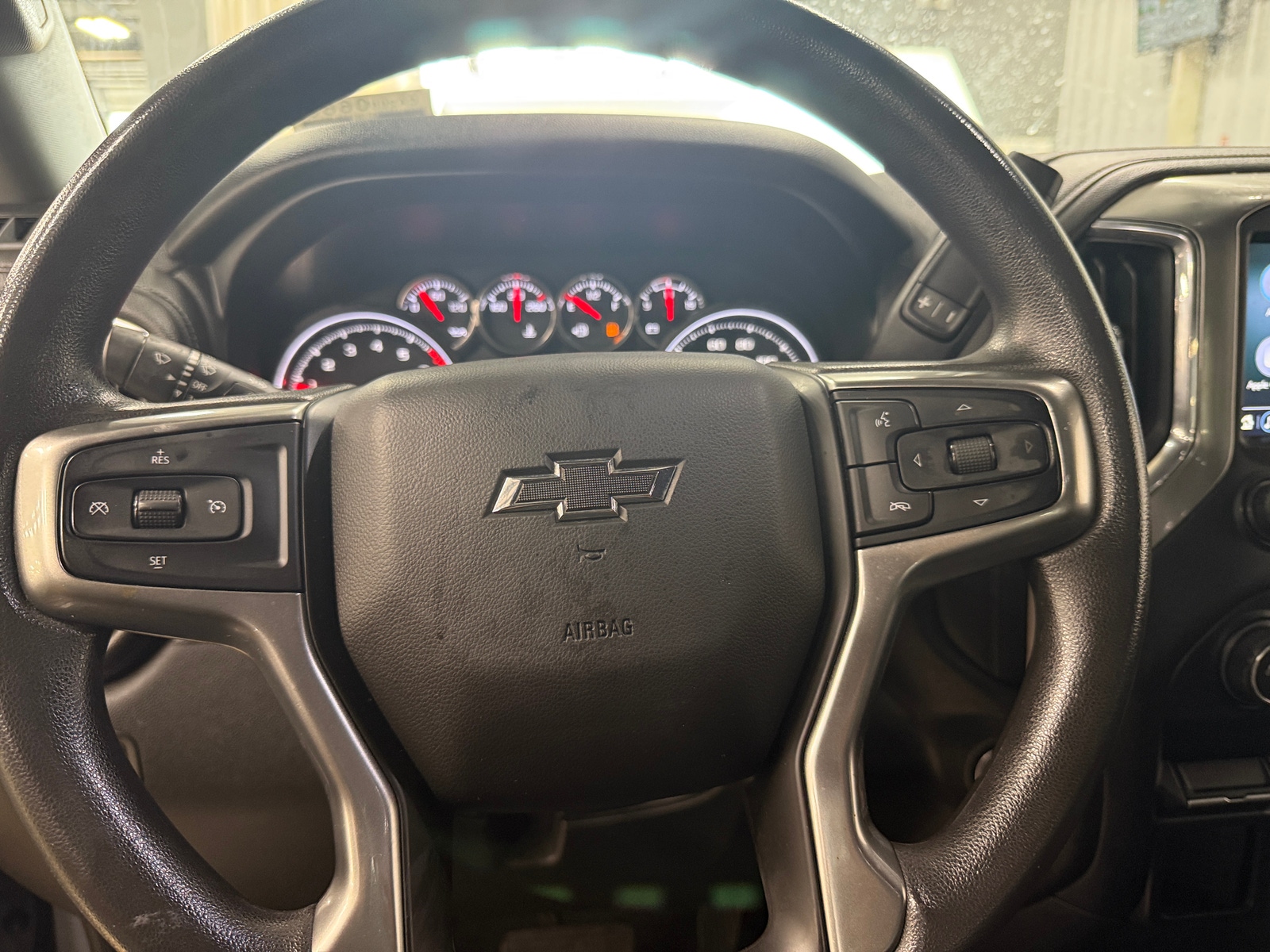 Thumbnail: 2020 Chevrolet Silverado 1500 - 5