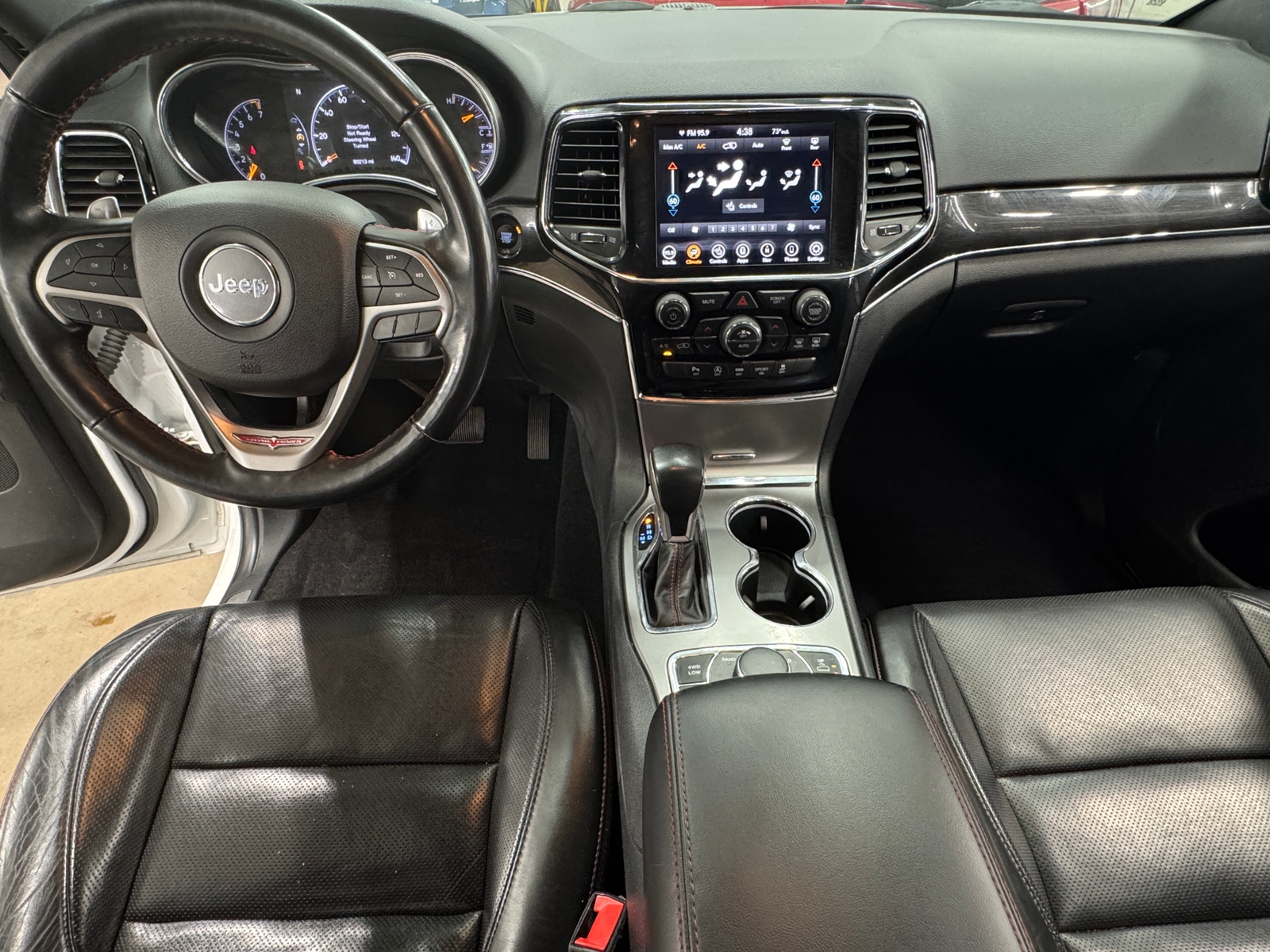 Thumbnail: 2020 Jeep Grand Cherokee - 2