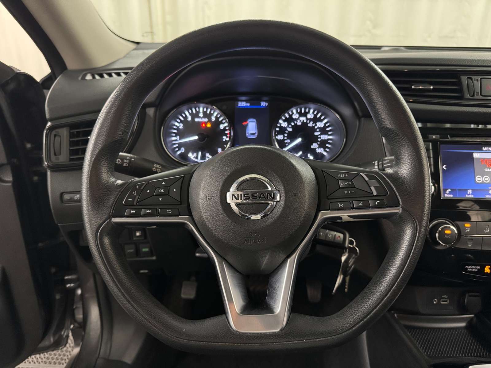 Thumbnail: 2018 Nissan Rogue - 5