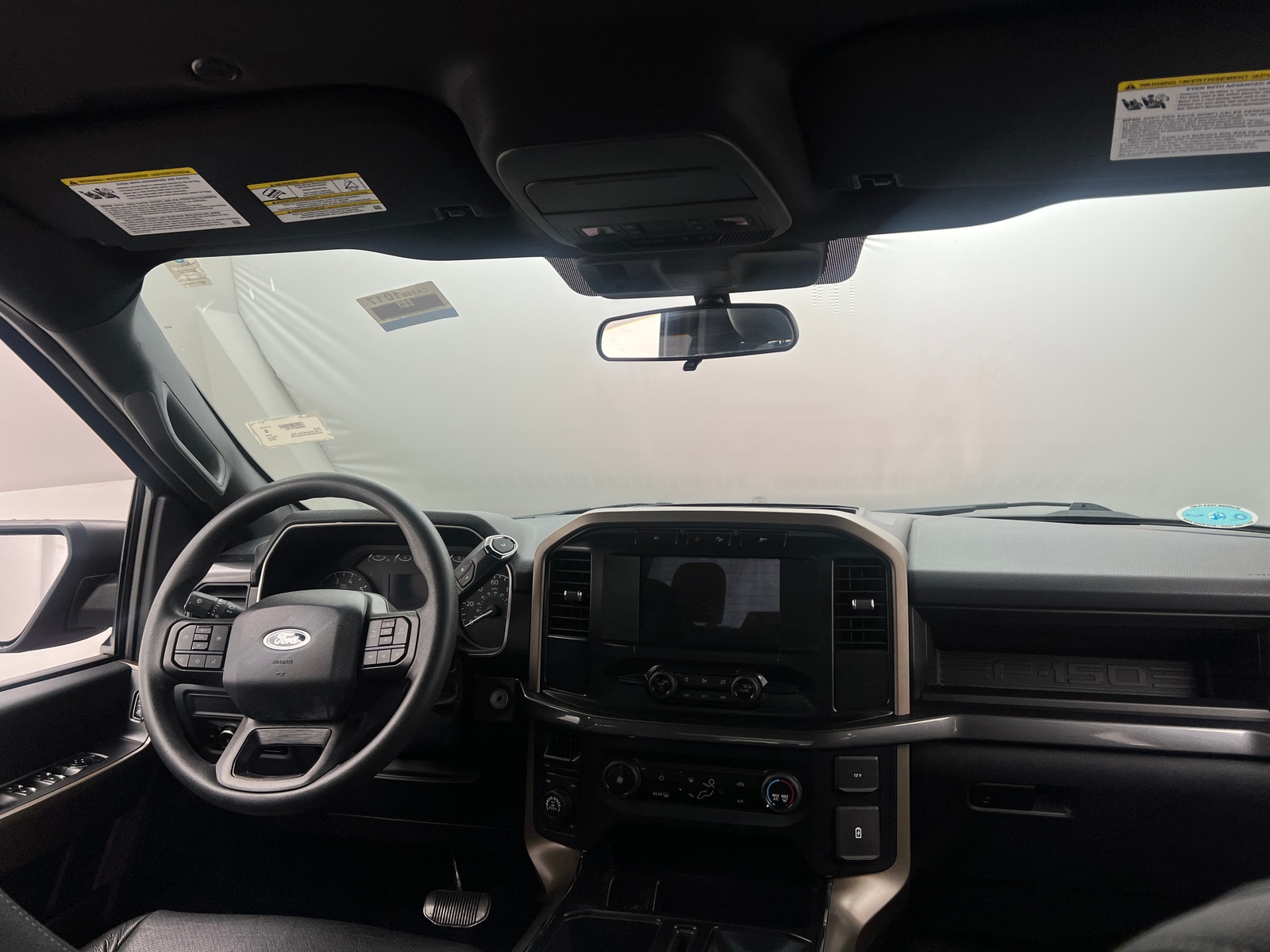 Thumbnail: 2023 Ford Econoline - 3
