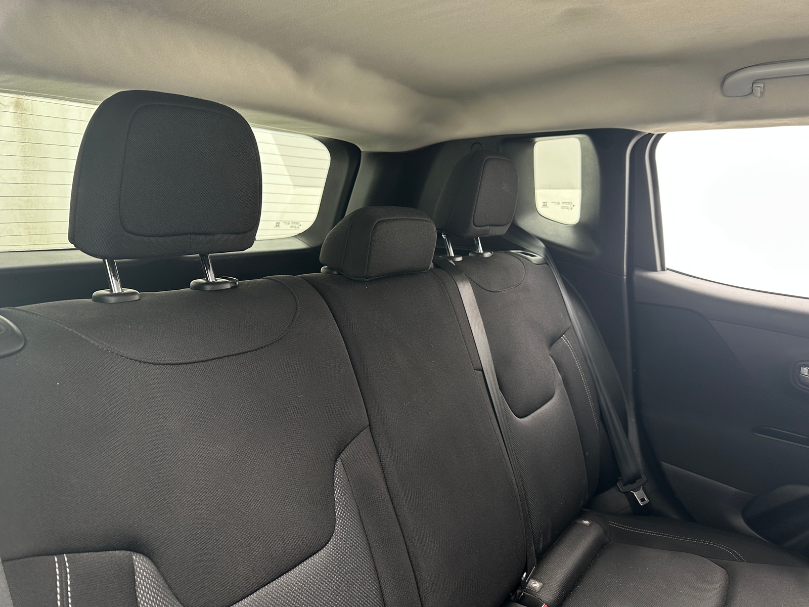 Thumbnail: 2021 Jeep Renegade - 6