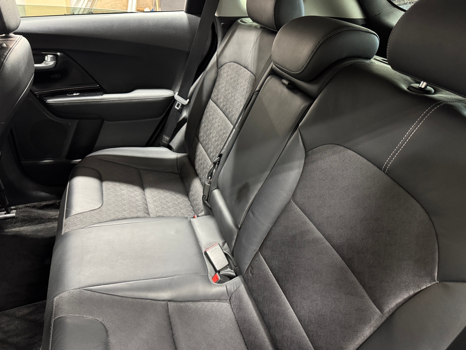 Thumbnail: 2019 Kia Niro - 5
