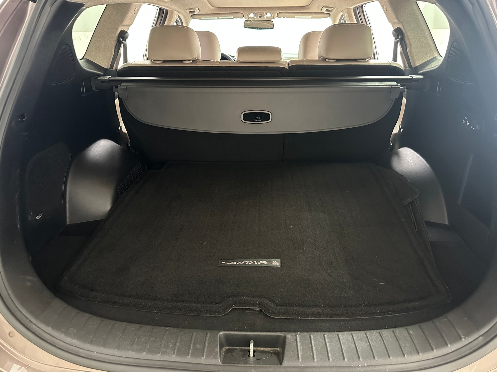 Thumbnail: 2019 Hyundai Santa Fe - 6