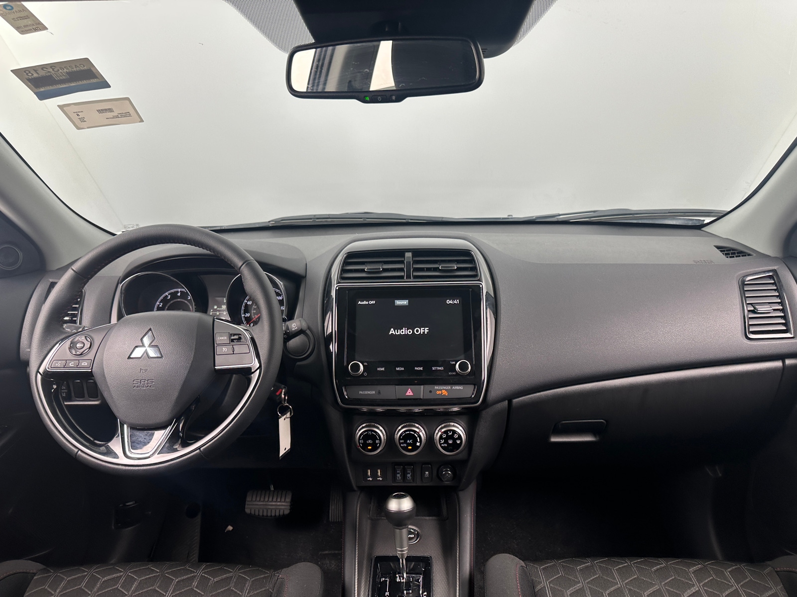 Thumbnail: 2024 Mitsubishi Outlander Sport - 3