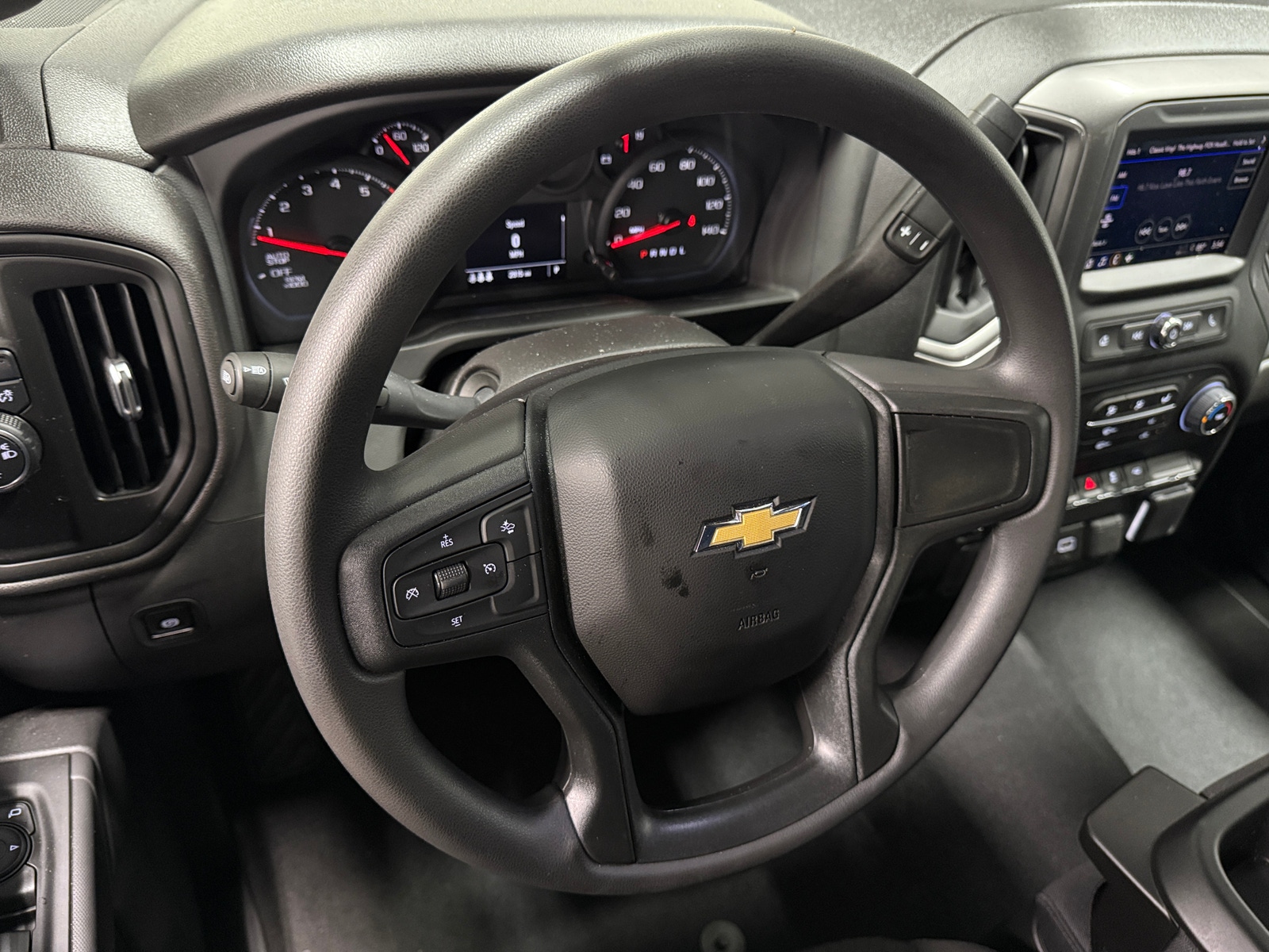 Thumbnail: 2025 Chevrolet Silverado 1500 - 5