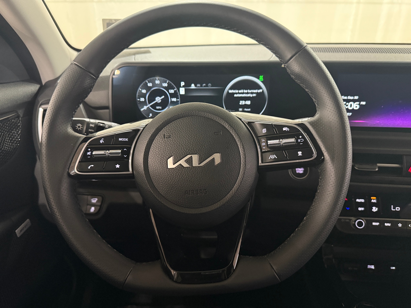 Thumbnail: 2024 Kia Seltos - 4