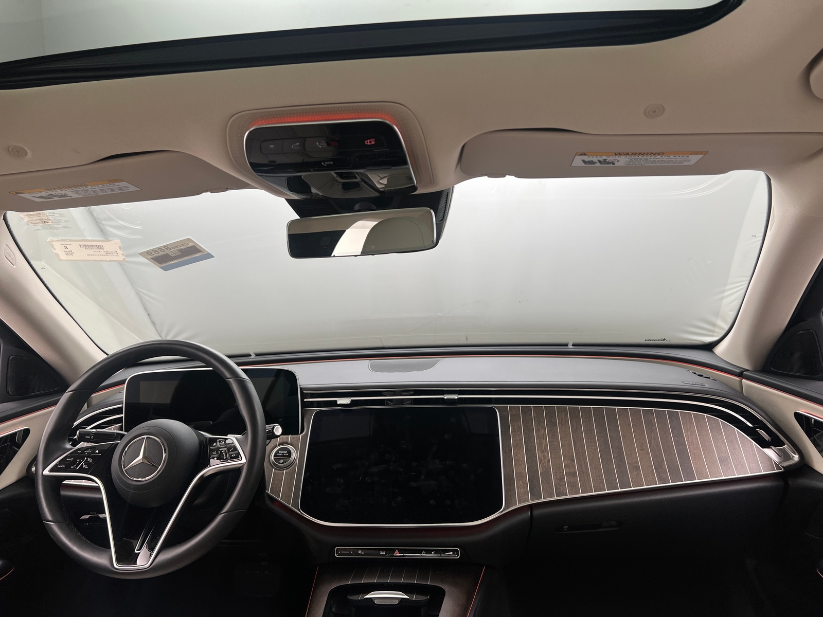 Thumbnail: 2025 Mercedes-Benz E-Class - 2