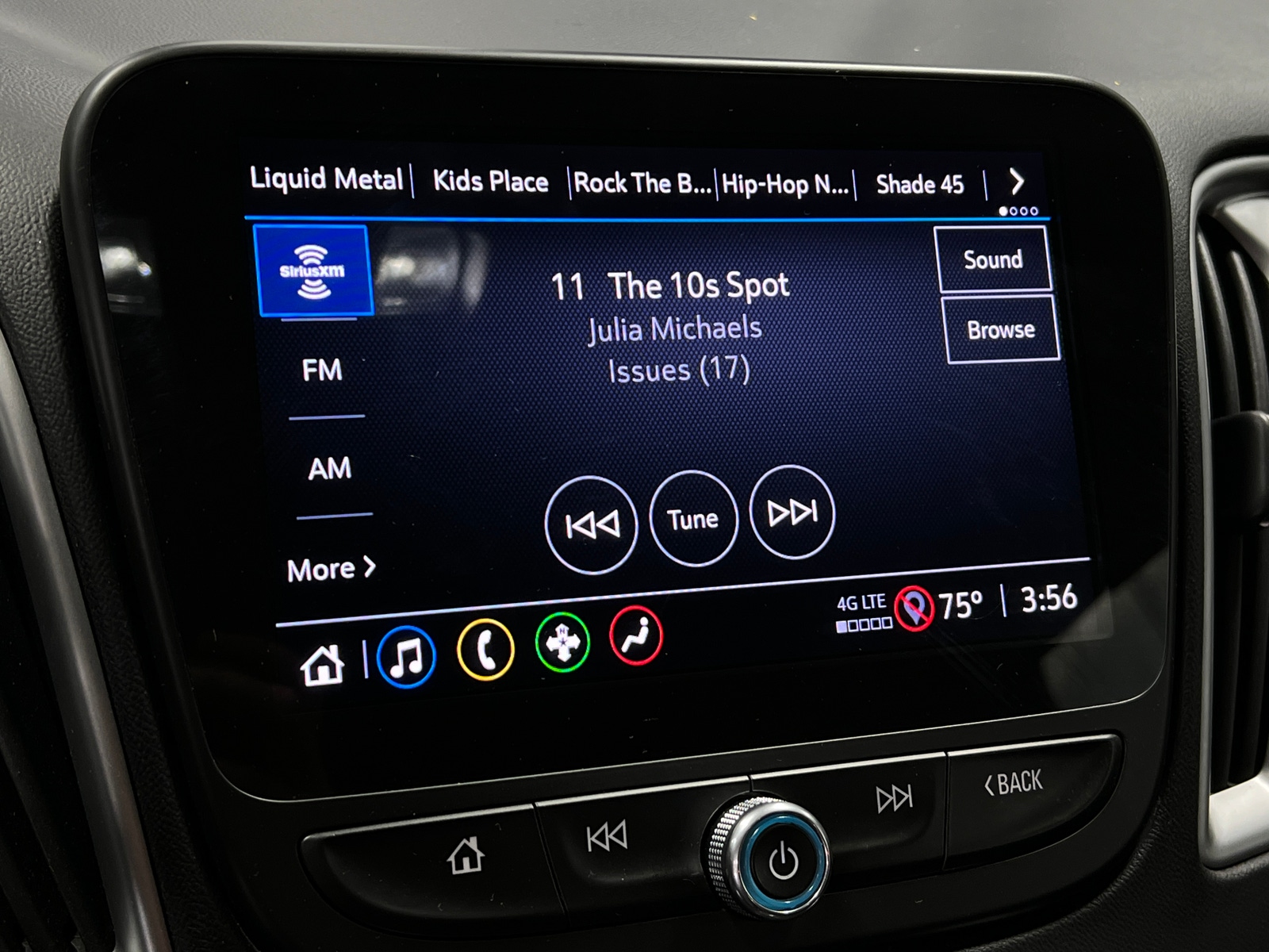 Thumbnail: 2024 Chevrolet Malibu - 4