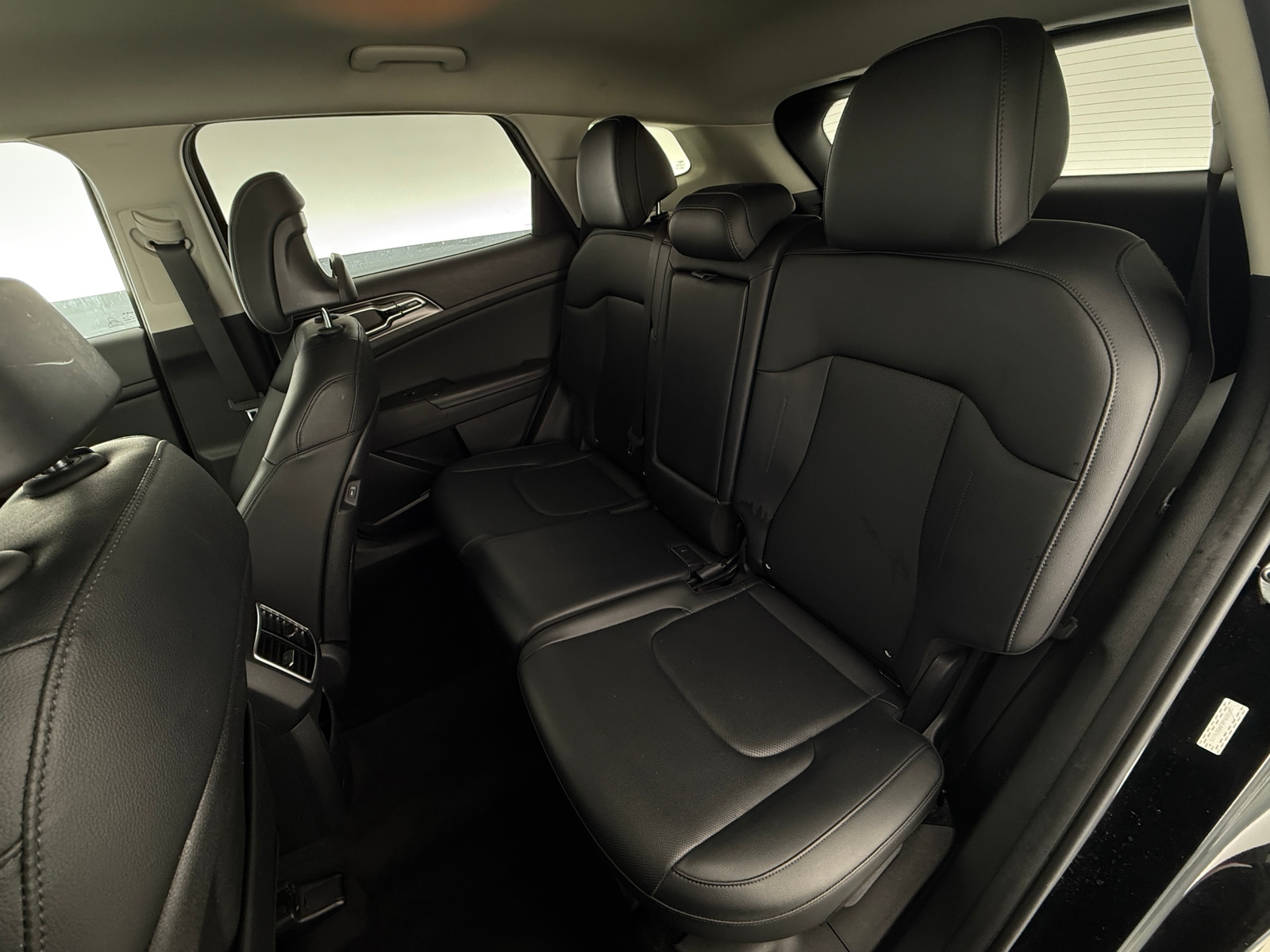 Thumbnail: 2023 Kia Sportage - 5