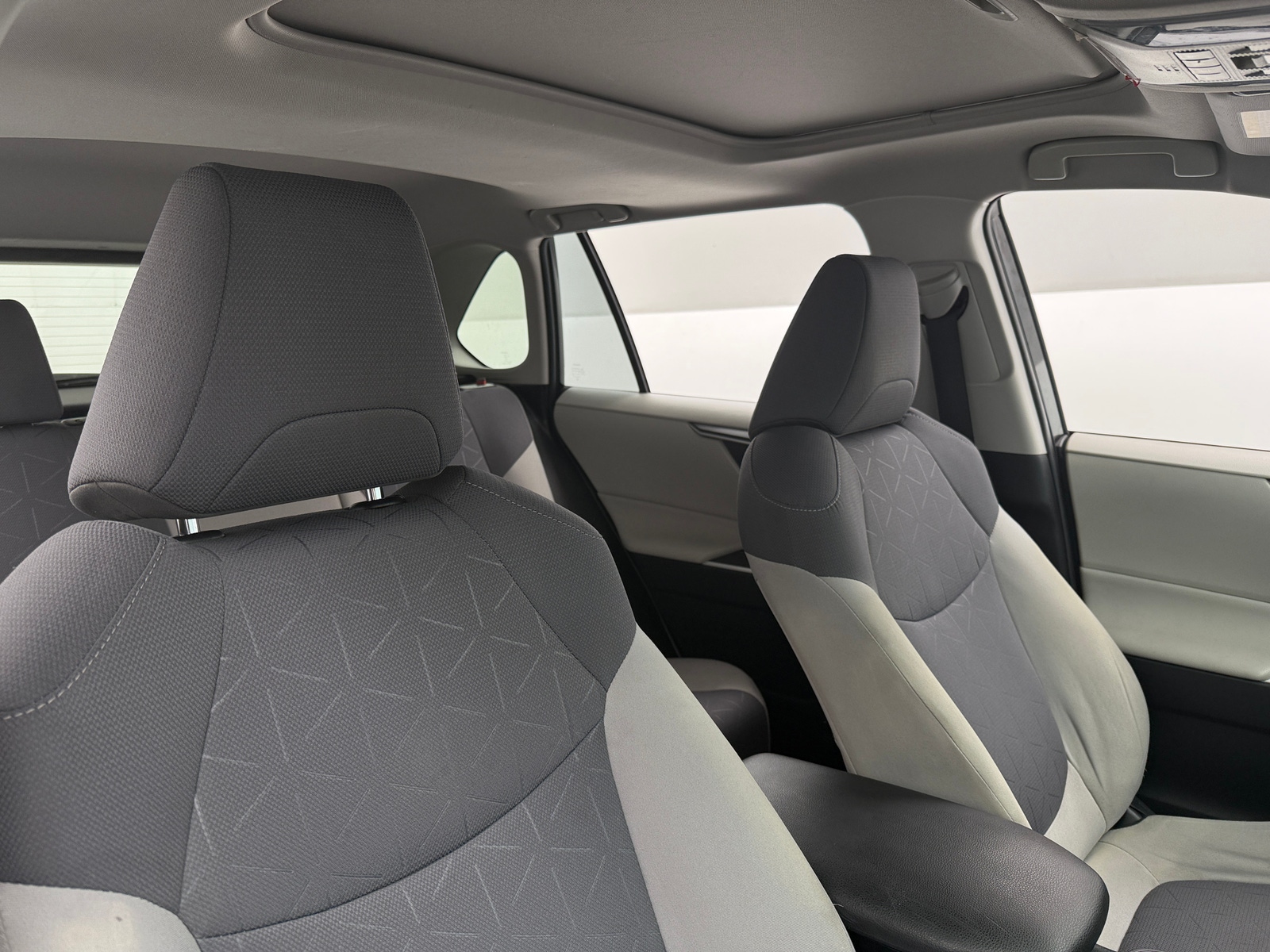 Thumbnail: 2019 Toyota RAV4 - 2