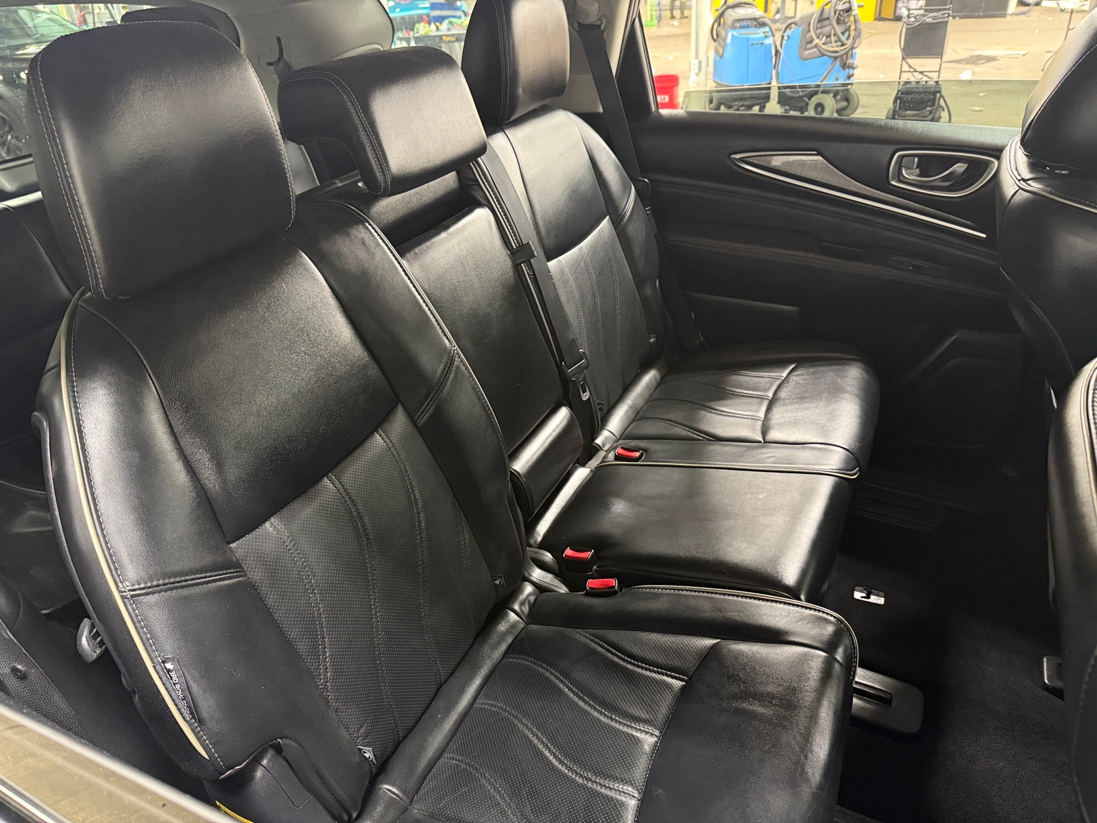 Thumbnail: 2018 INFINITI QX60 - 5