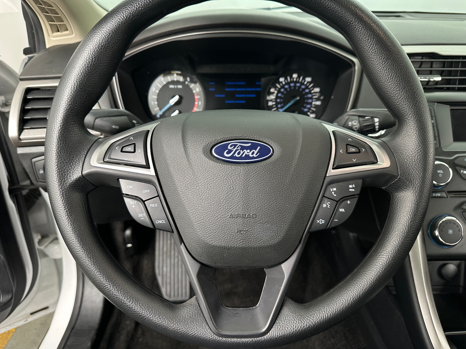 Thumbnail: 2018 Ford Fusion - 5