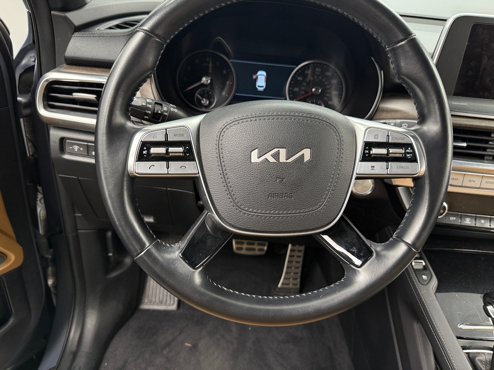 Thumbnail: 2022 Kia Telluride - 4