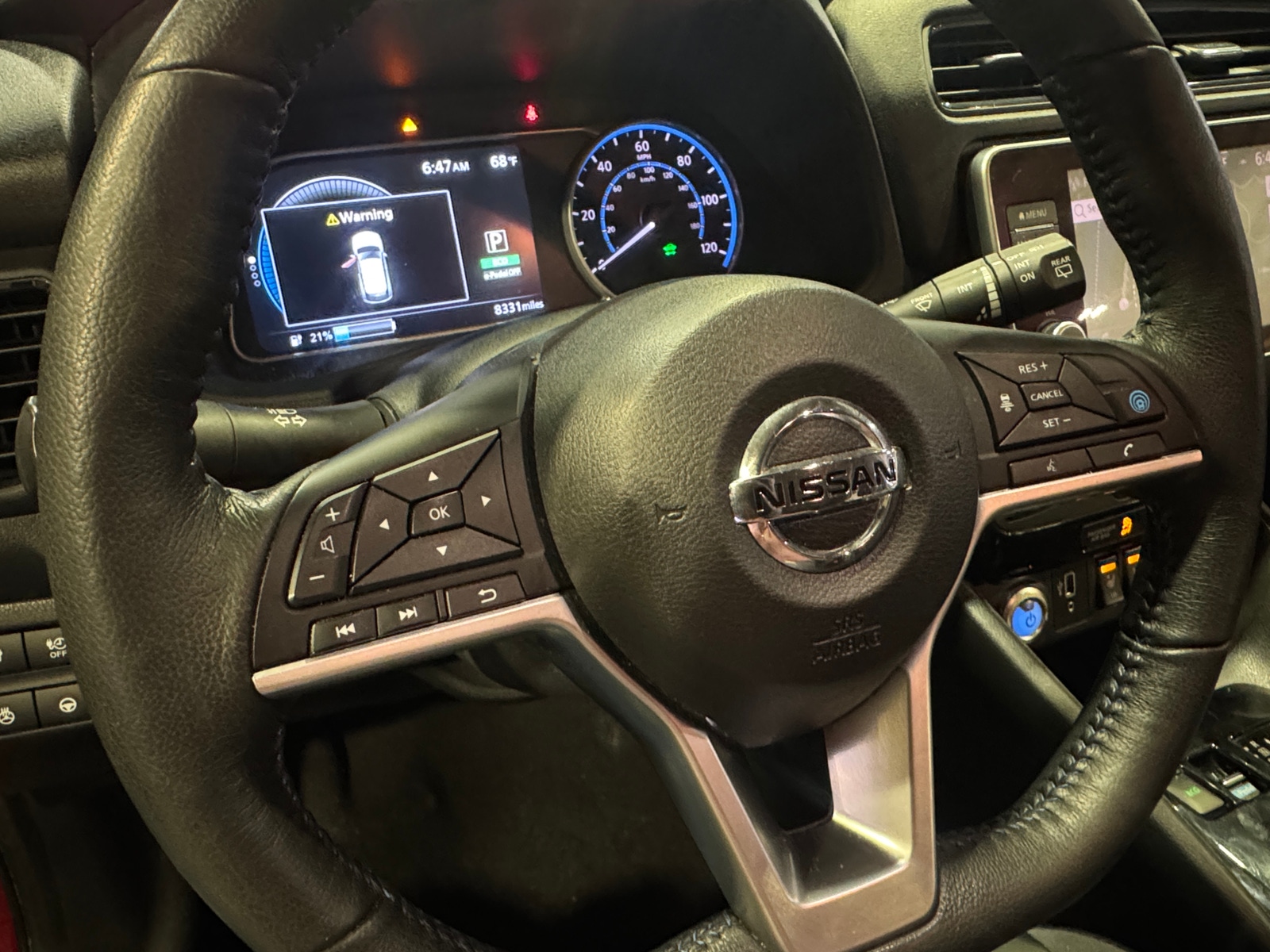 Thumbnail: 2019 Nissan Leaf - 4