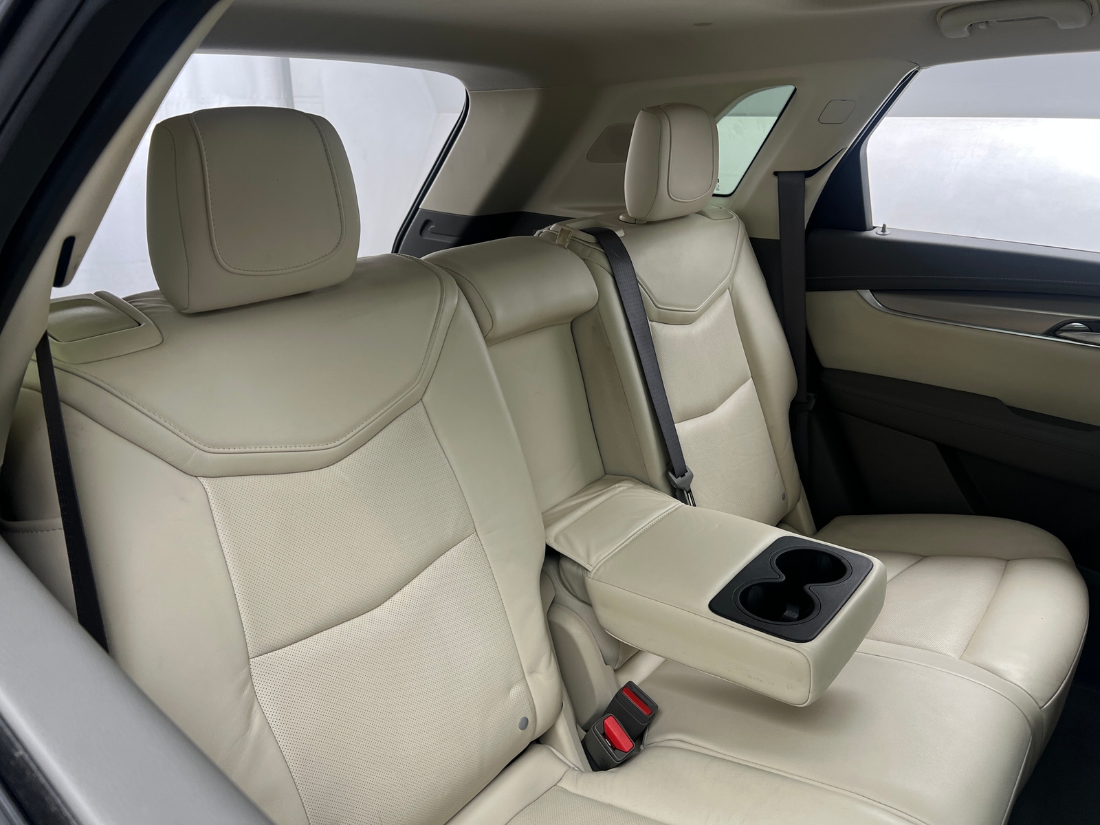 Thumbnail: 2017 Cadillac XT5 - 5