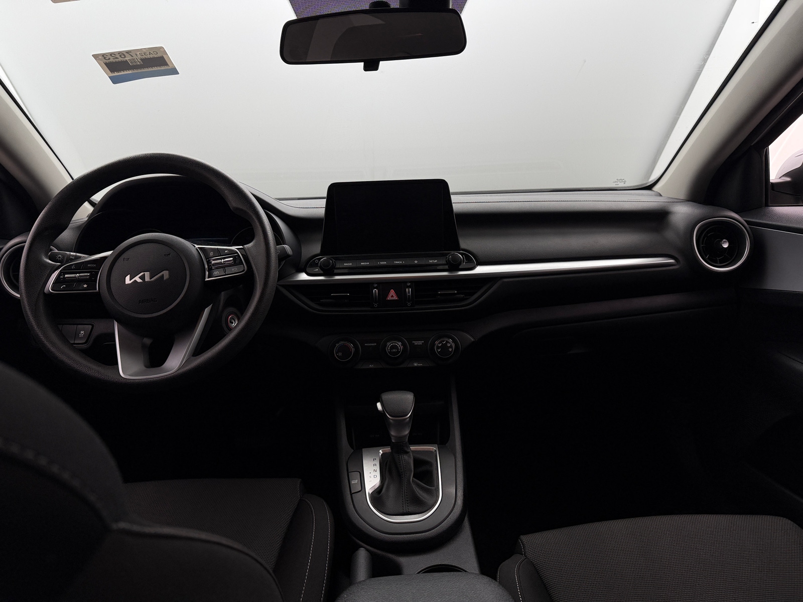 Thumbnail: 2022 Kia Forte - 3