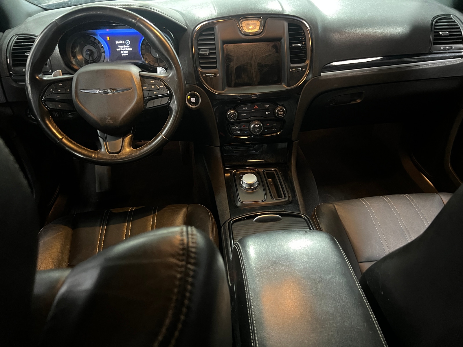 Thumbnail: 2019 Chrysler 300 - 2