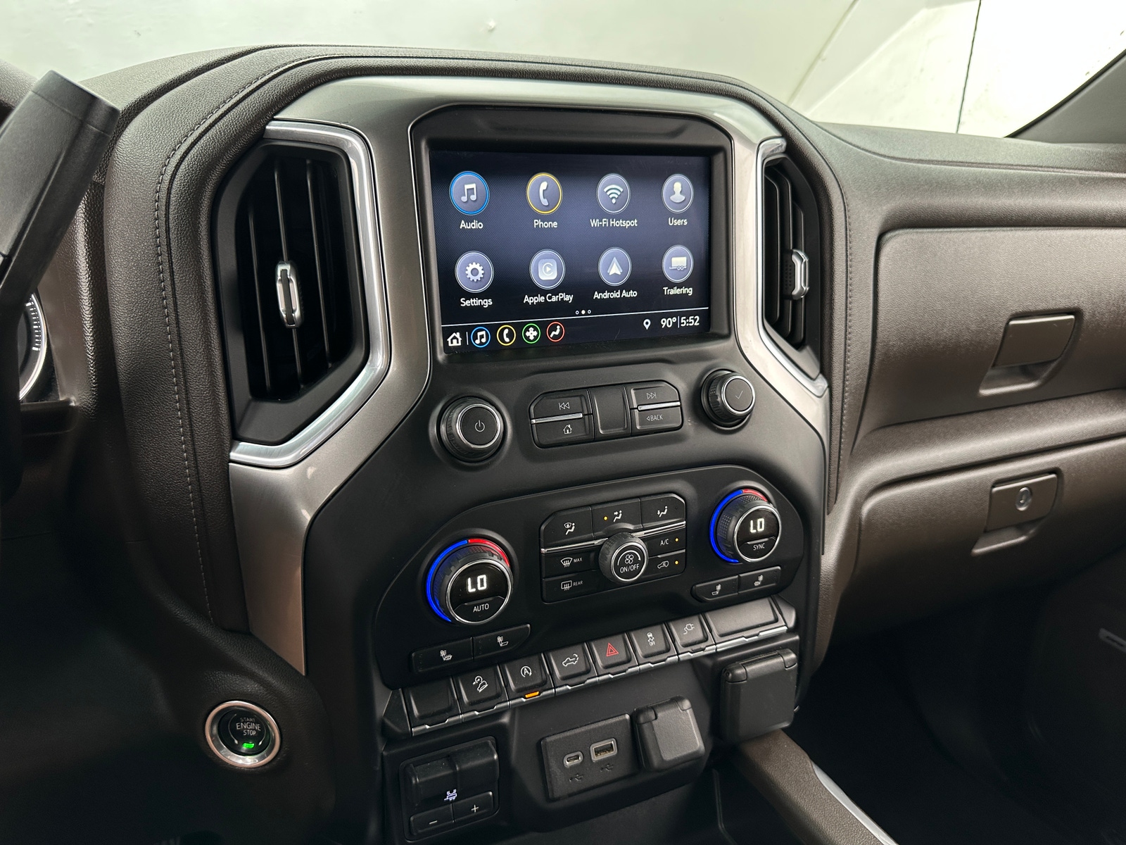 Thumbnail: 2019 Chevrolet Silverado 1500 - 3