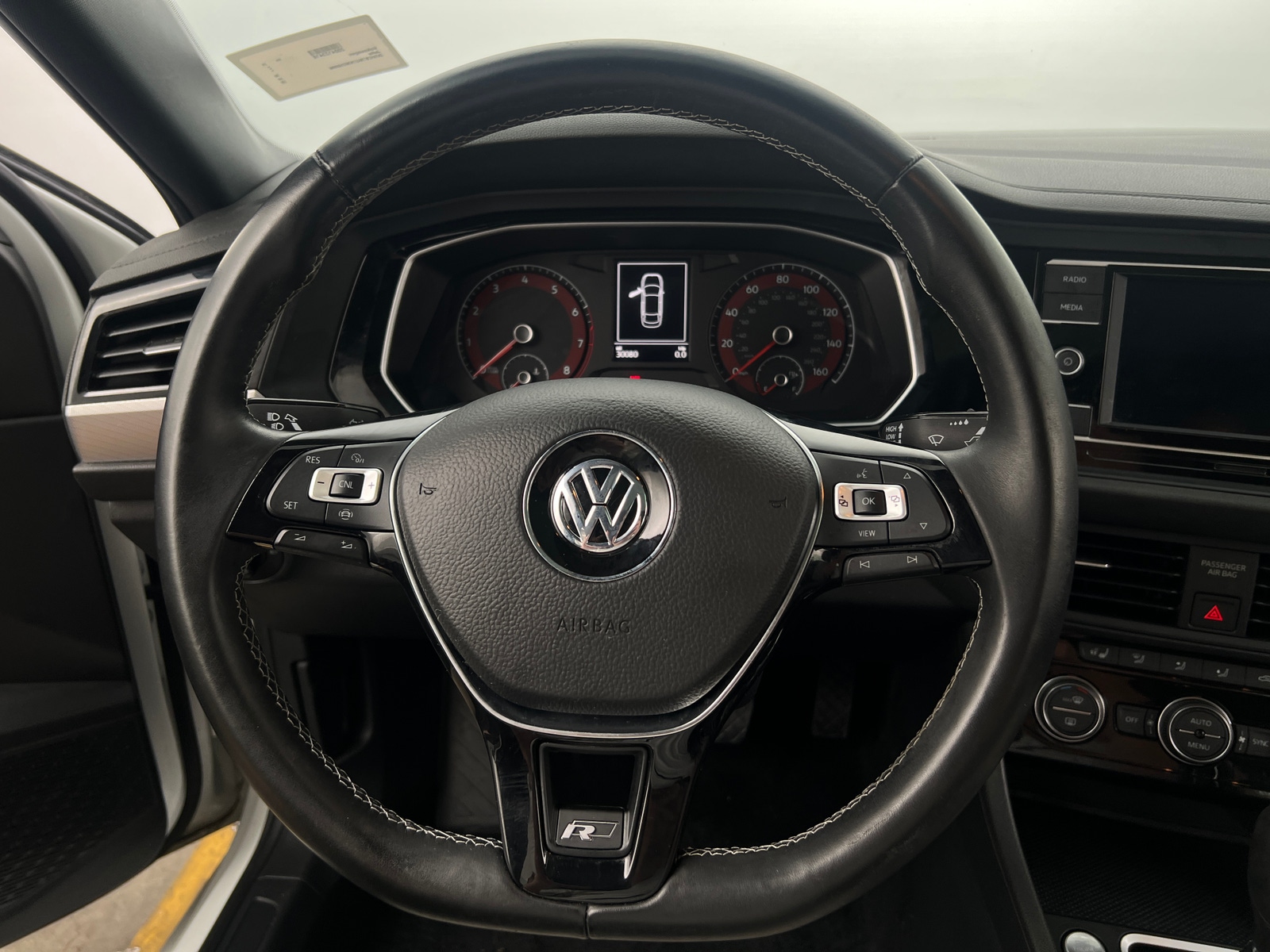 Thumbnail: 2019 Volkswagen Jetta - 4