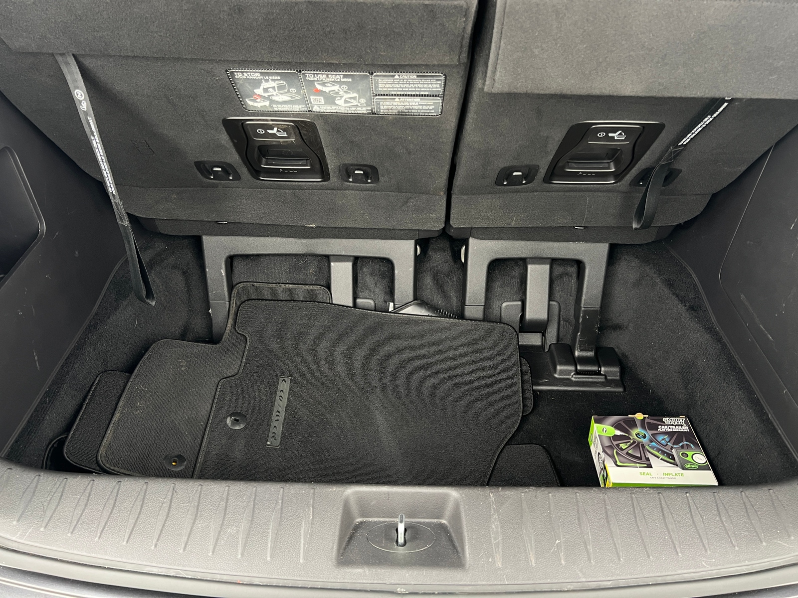 Thumbnail: 2024 Kia Carnival - 6