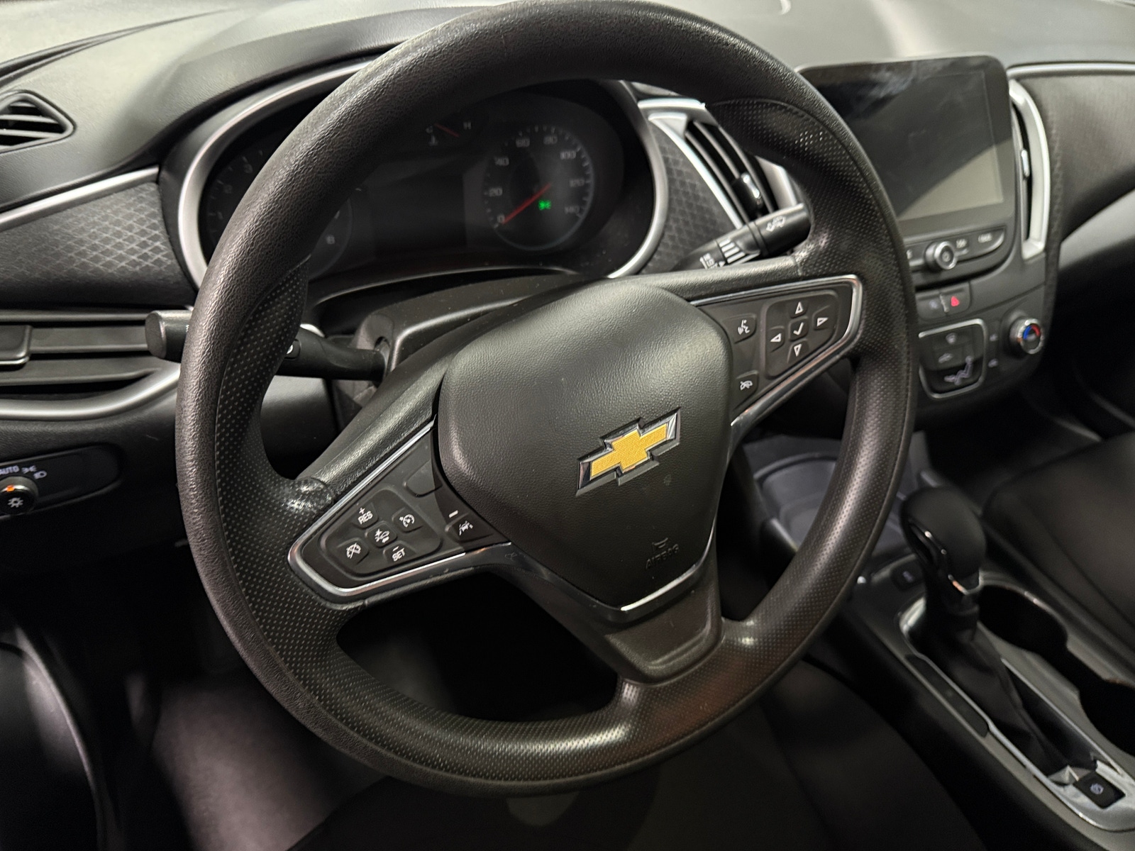 Thumbnail: 2024 Chevrolet Malibu - 5