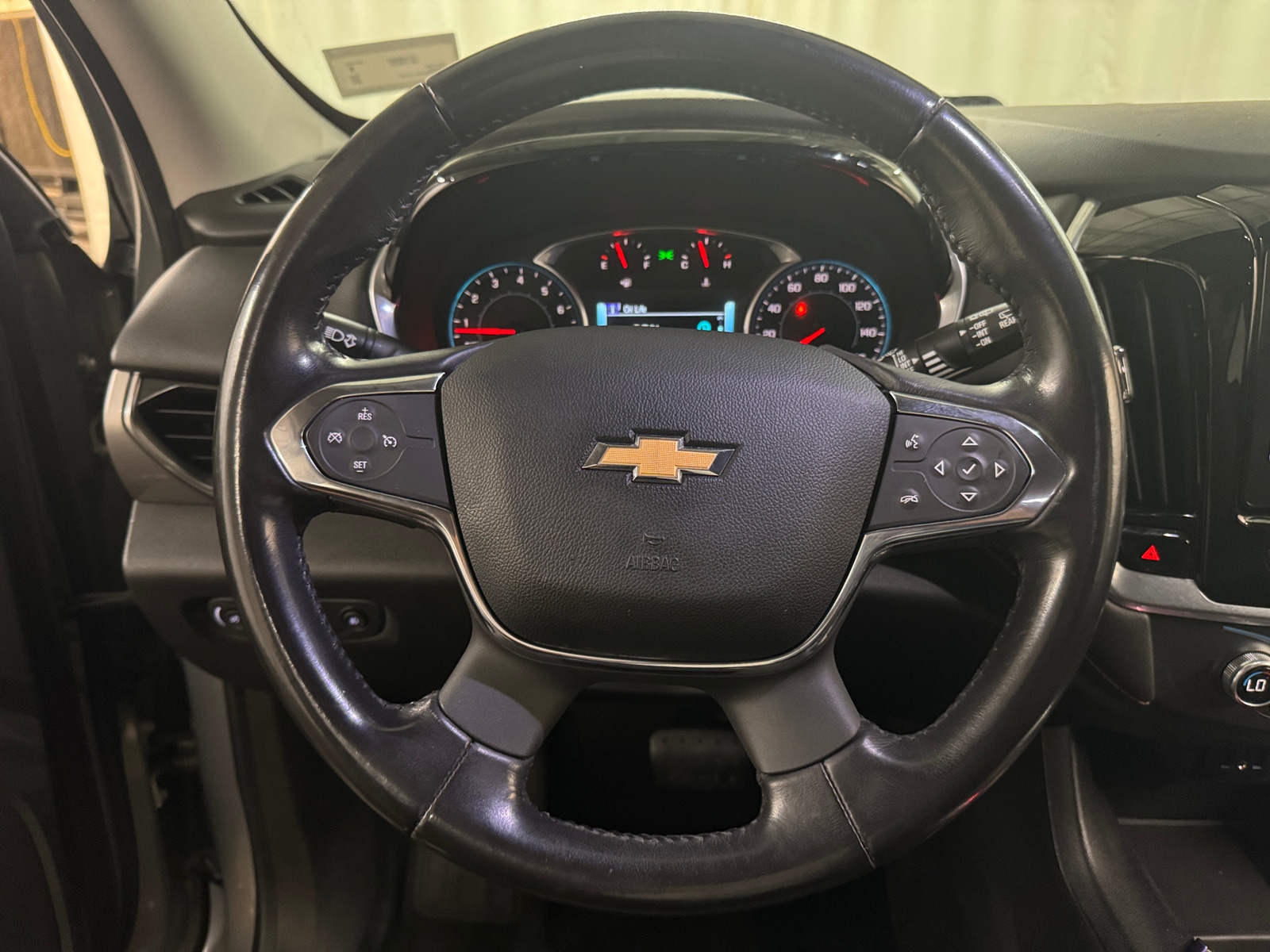 Thumbnail: 2019 Chevrolet Traverse - 5