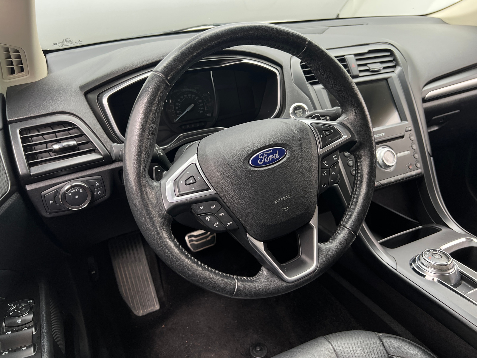 Thumbnail: 2017 Ford Fusion - 4