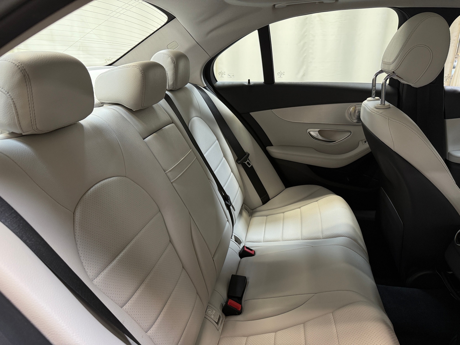 Thumbnail: 2016 Mercedes-Benz C-Class - 5