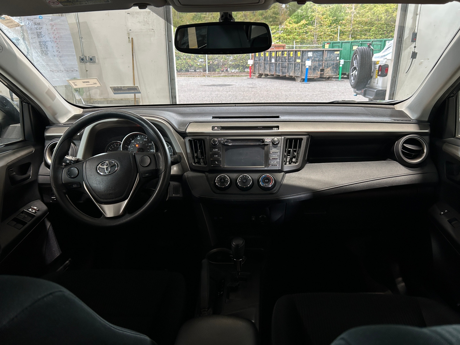 Thumbnail: 2016 Toyota RAV4 - 3