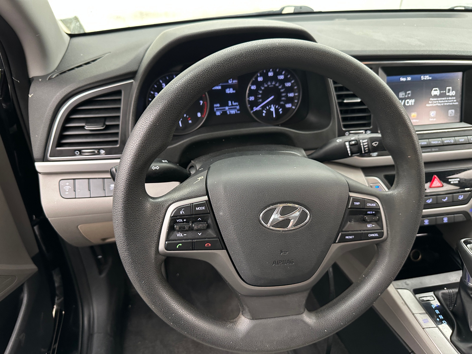 Thumbnail: 2017 Hyundai Elantra - 5
