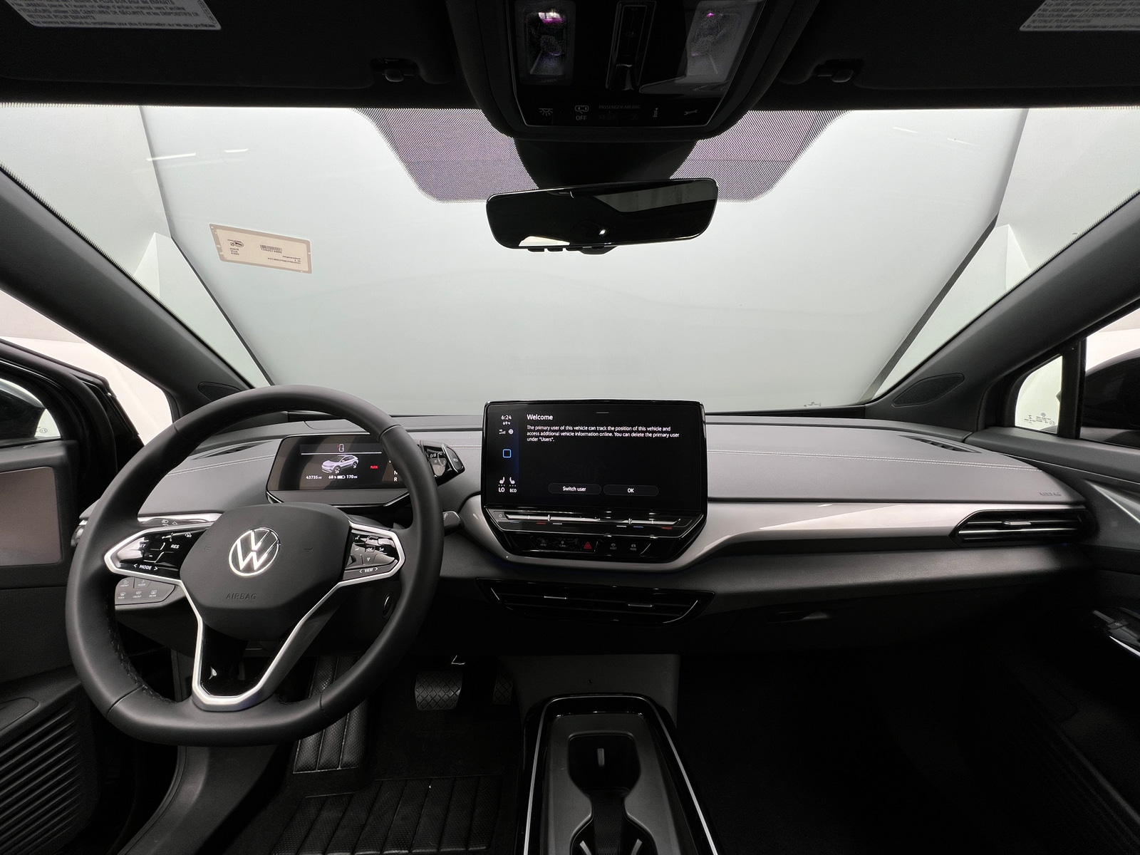 Thumbnail: 2023 Volkswagen ID.4 - 2