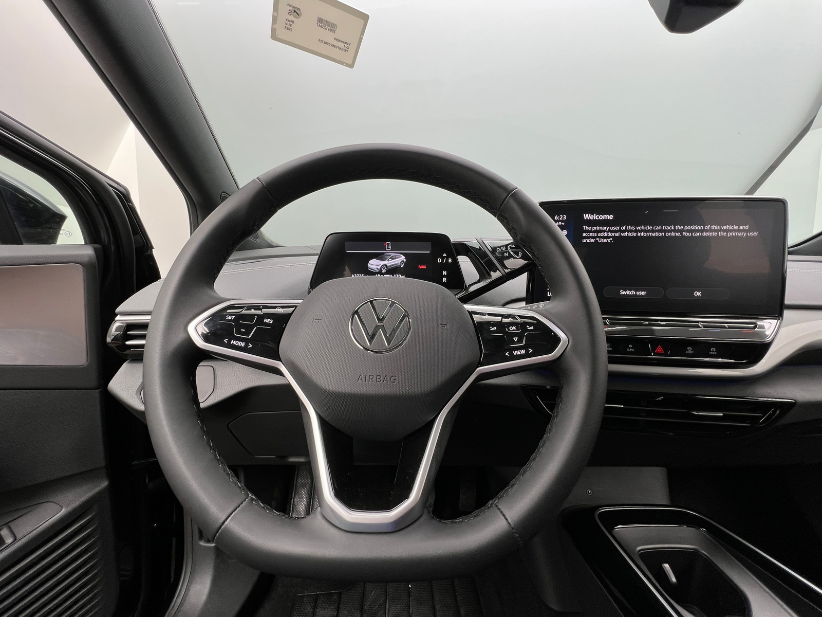 Thumbnail: 2023 Volkswagen ID.4 - 4