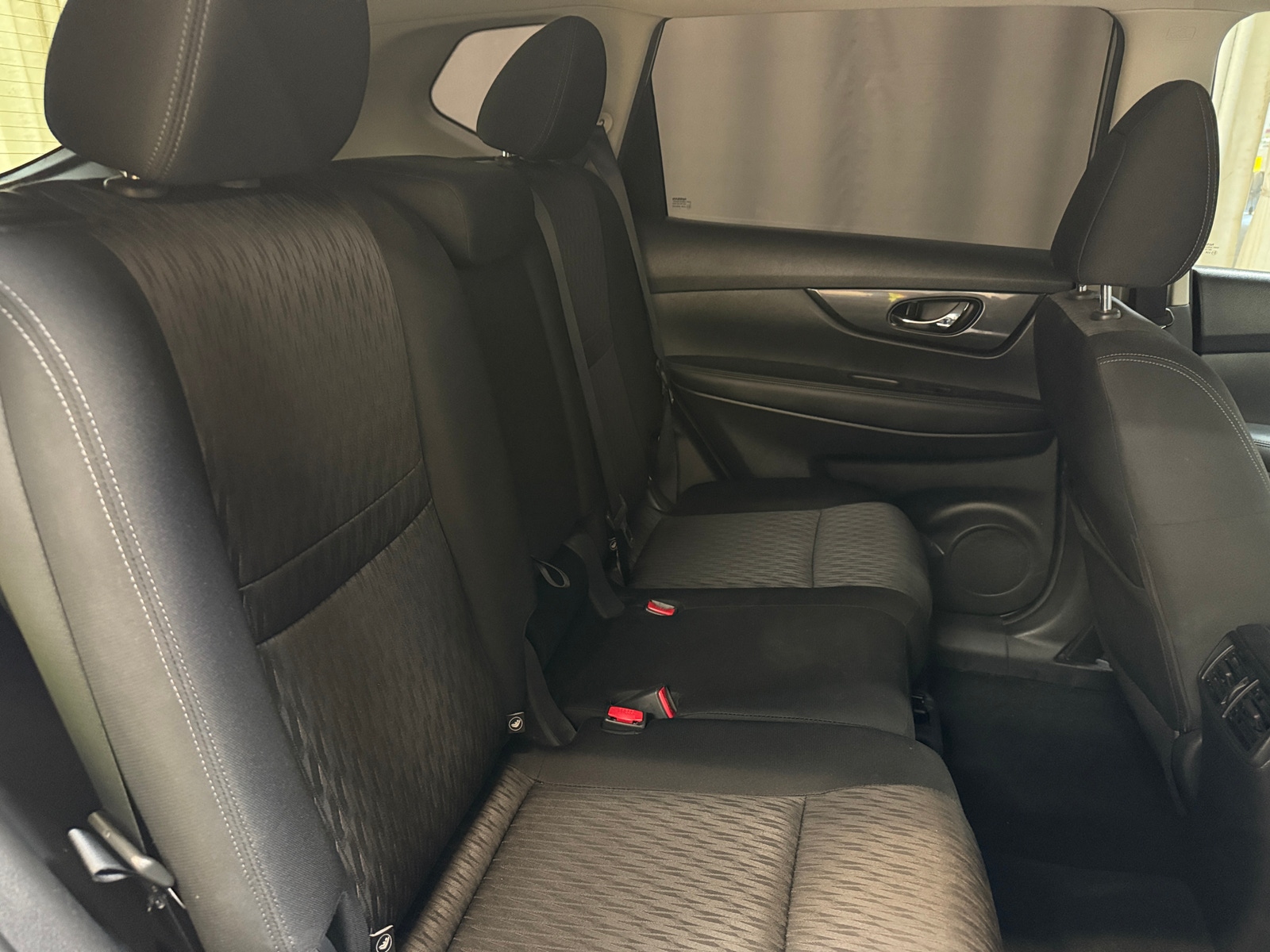 Thumbnail: 2018 Nissan Rogue - 6