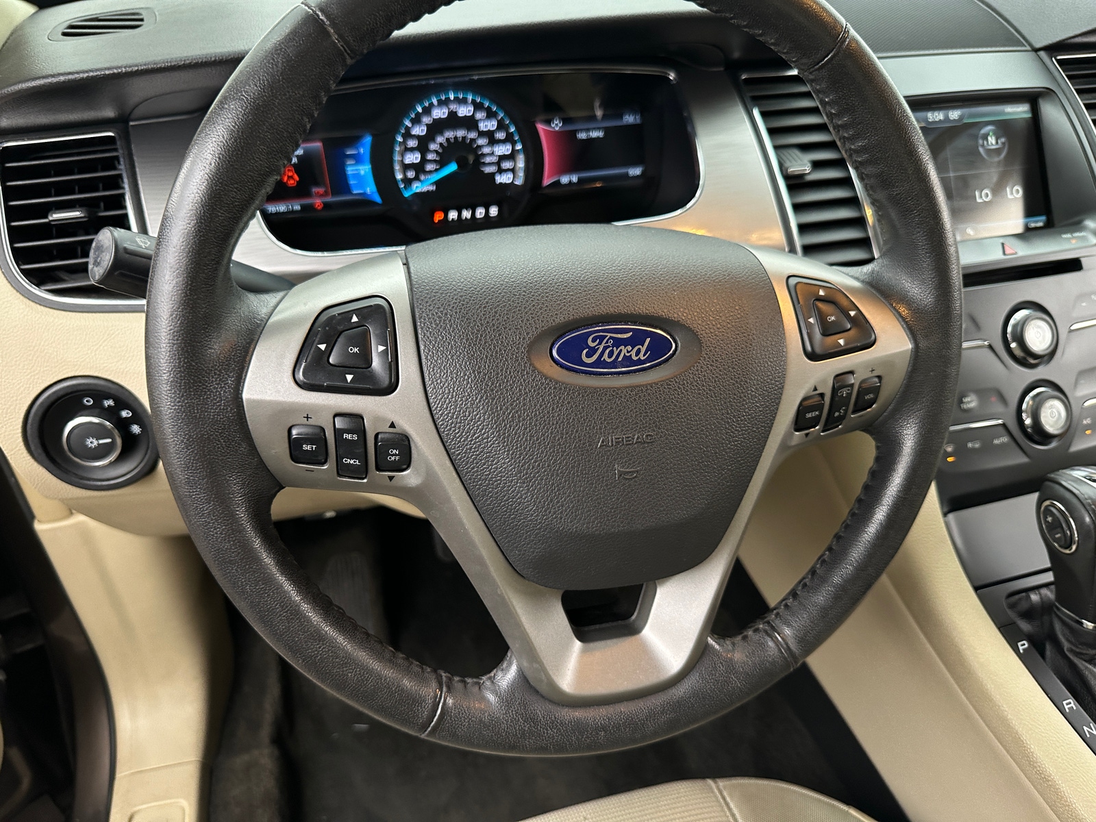 Thumbnail: 2015 Ford Taurus - 5