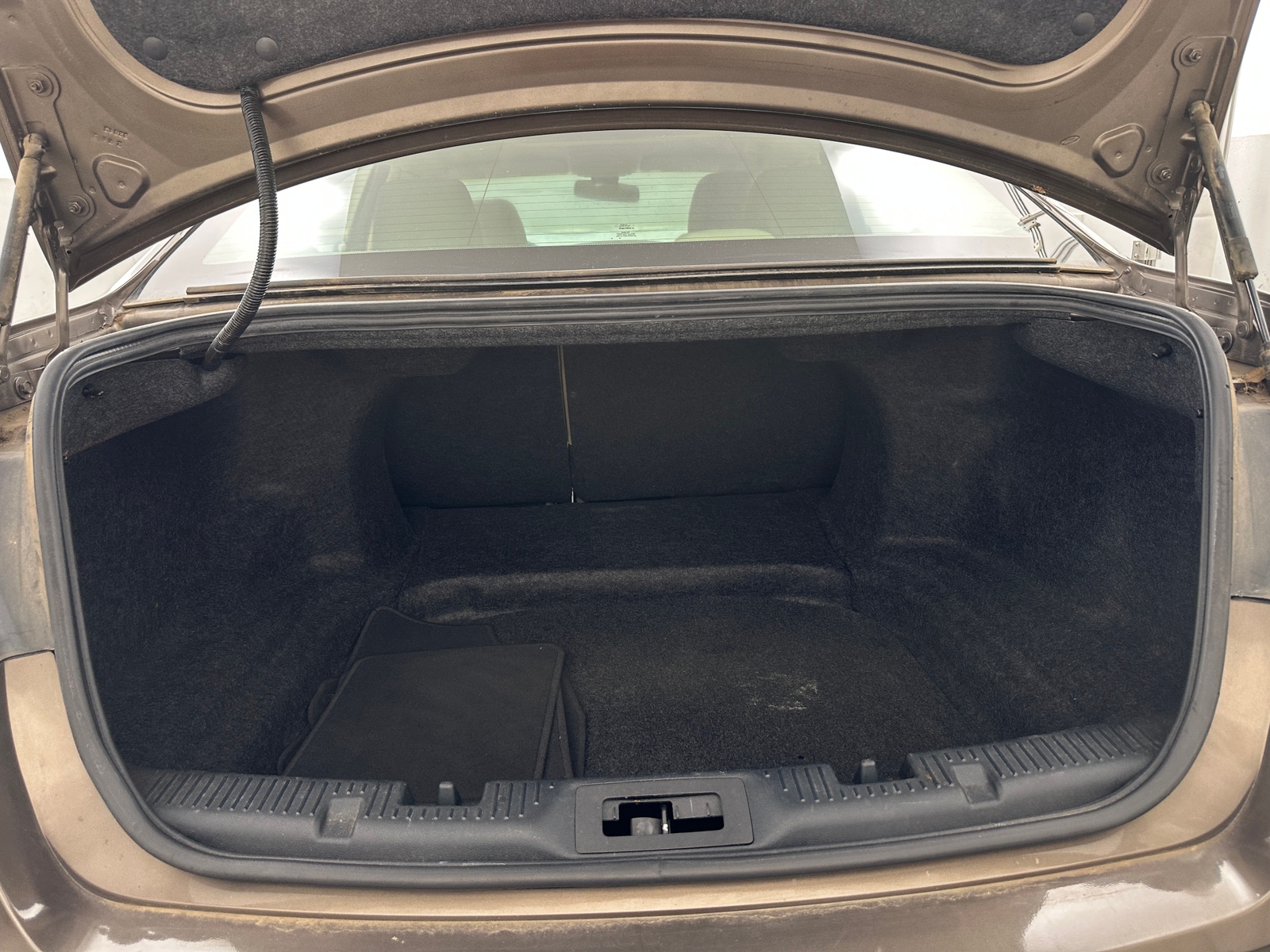 Thumbnail: 2015 Ford Taurus - 7